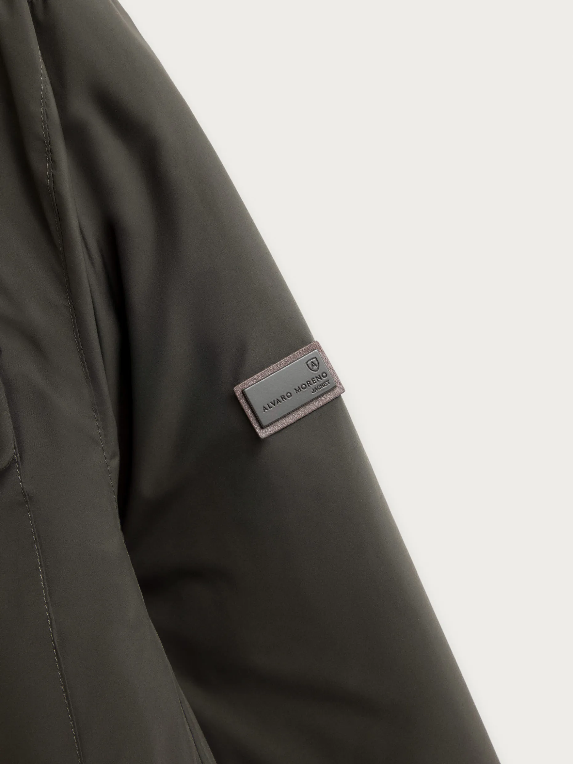 Alvaro Moreno: Parka Ultra-Imbottita - Edizione Limitata con Sconti Lampo! 

(Alternativa più colloquiale)
Scaldi Bomber Alvaro Moreno: Sconto Folle Solo Oggi! 

(Alternativa con call-to-action)
Parka Termico Alvaro Moreno - Affrettati, Sconti Stracciati a Tempo Determinato!