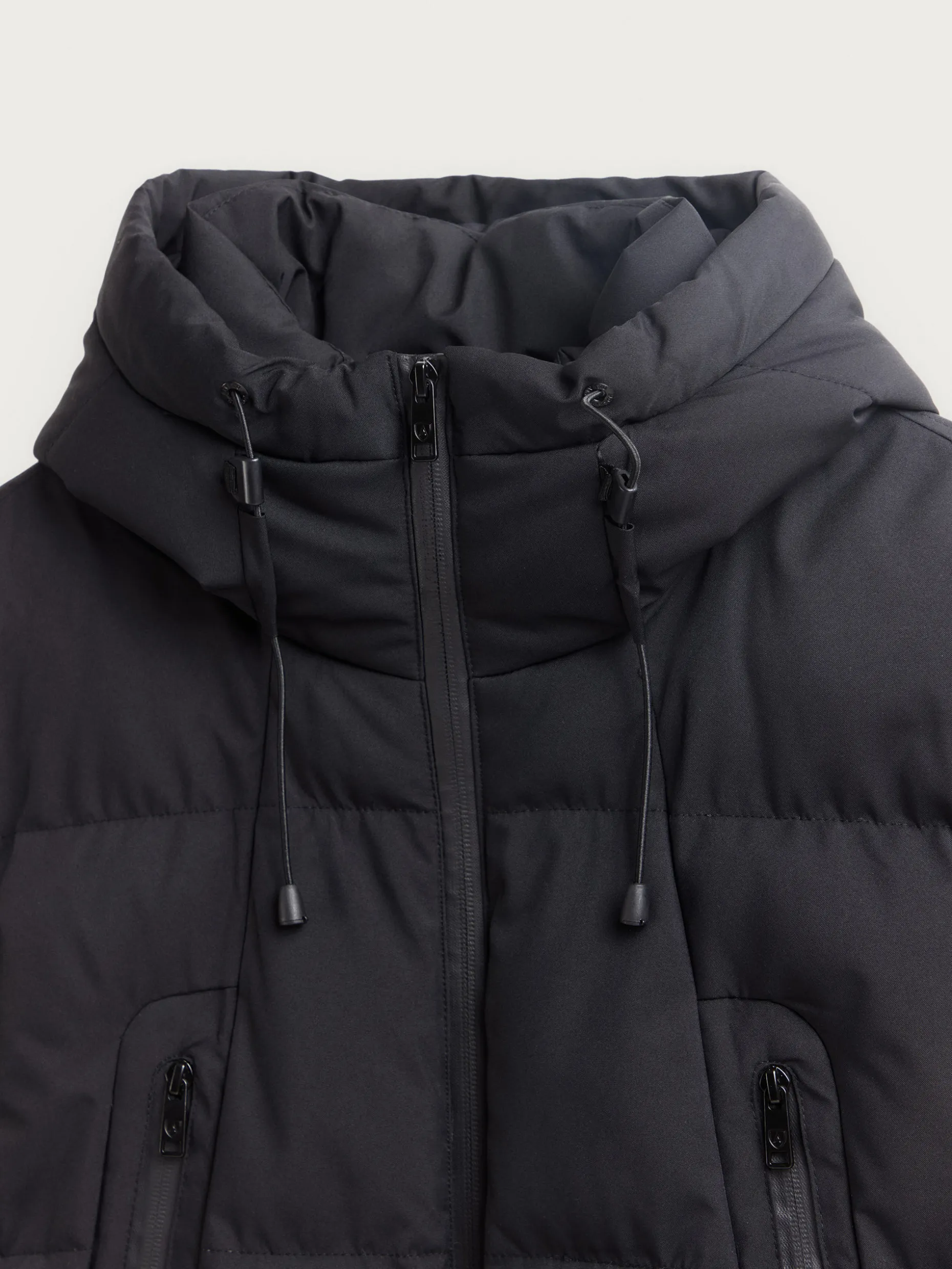 Giacca Parka Premium Alvaro Moreno - Cappuccio Regolabile, Design Esclusivo per Massimo Conforto Stagionale | Tessuto Tecnologico Antivento, Modello Unisex 2024 | Ideale per Escursioni e Urban Style