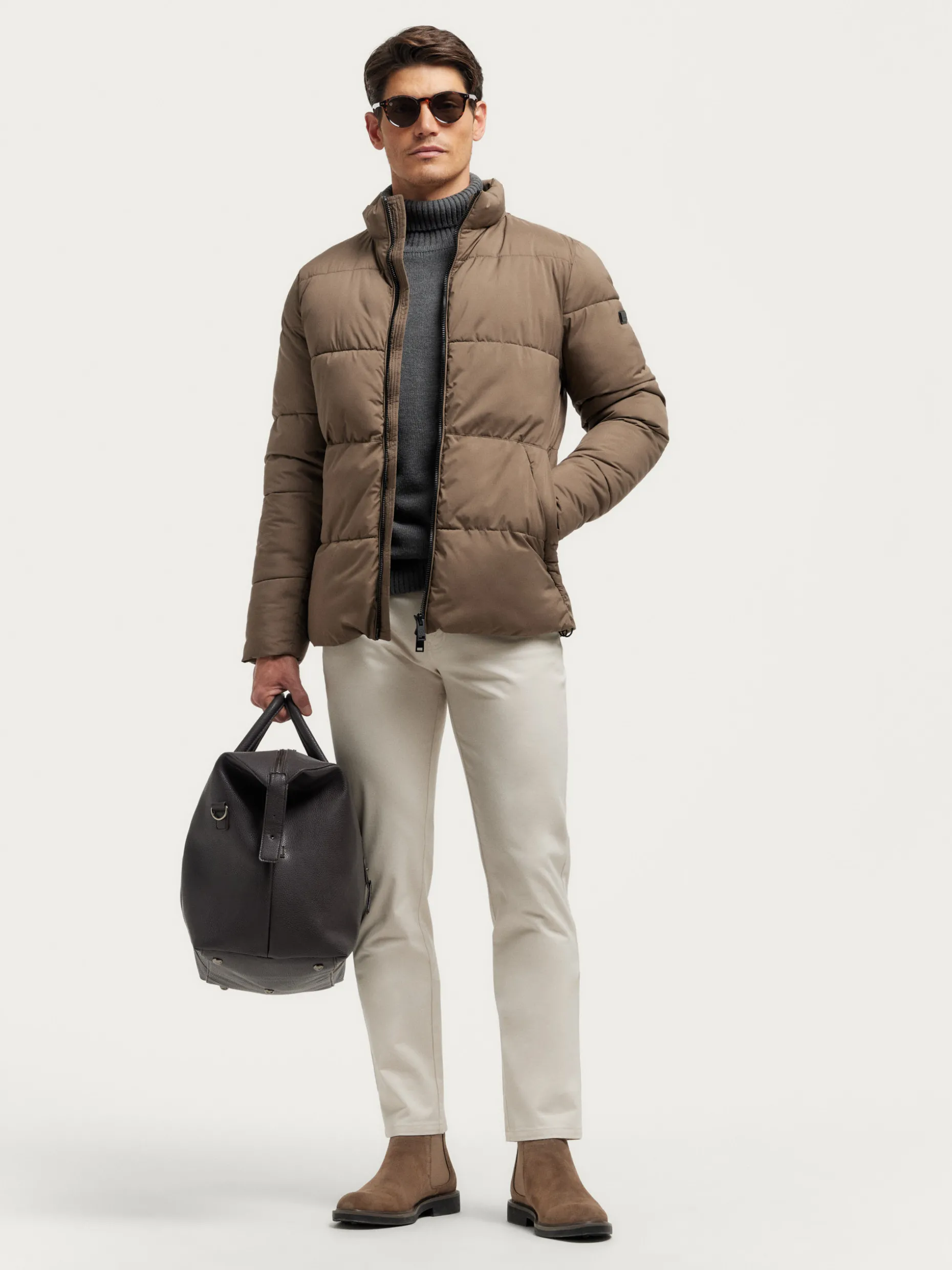 Giacca Impermeabile Conner con Cappuccio - Parka Urbana dal Design Moderno, Firma Alvaro Moreno | Collezione Autunno/Inverno 2024