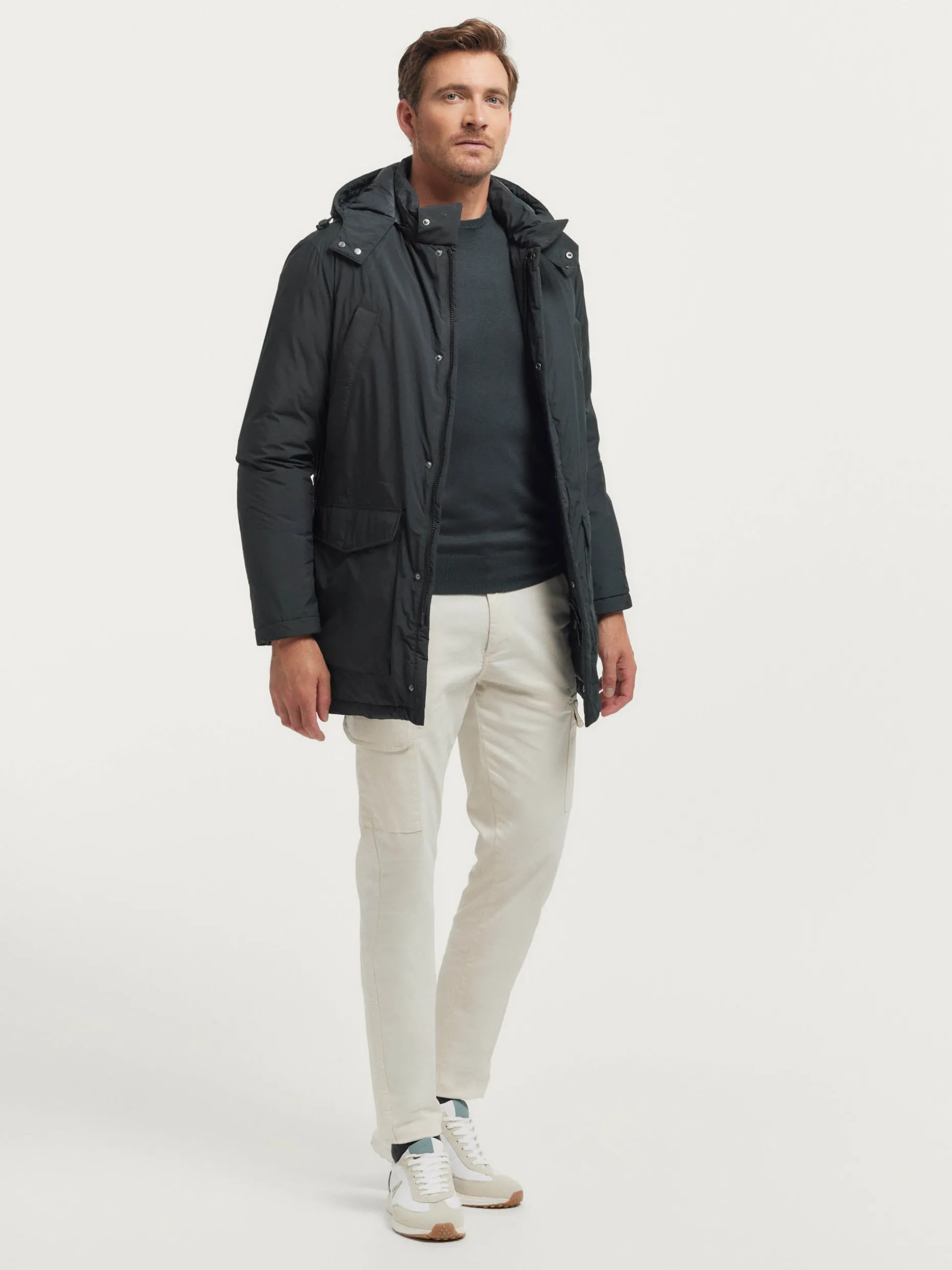 Parka Nebraska con Cappuccio Regolabile - Giacca Invernale per Stile Urbano | Collezione Inverno 2024 by Alvaro Moreno Fashion Design Impeccabile