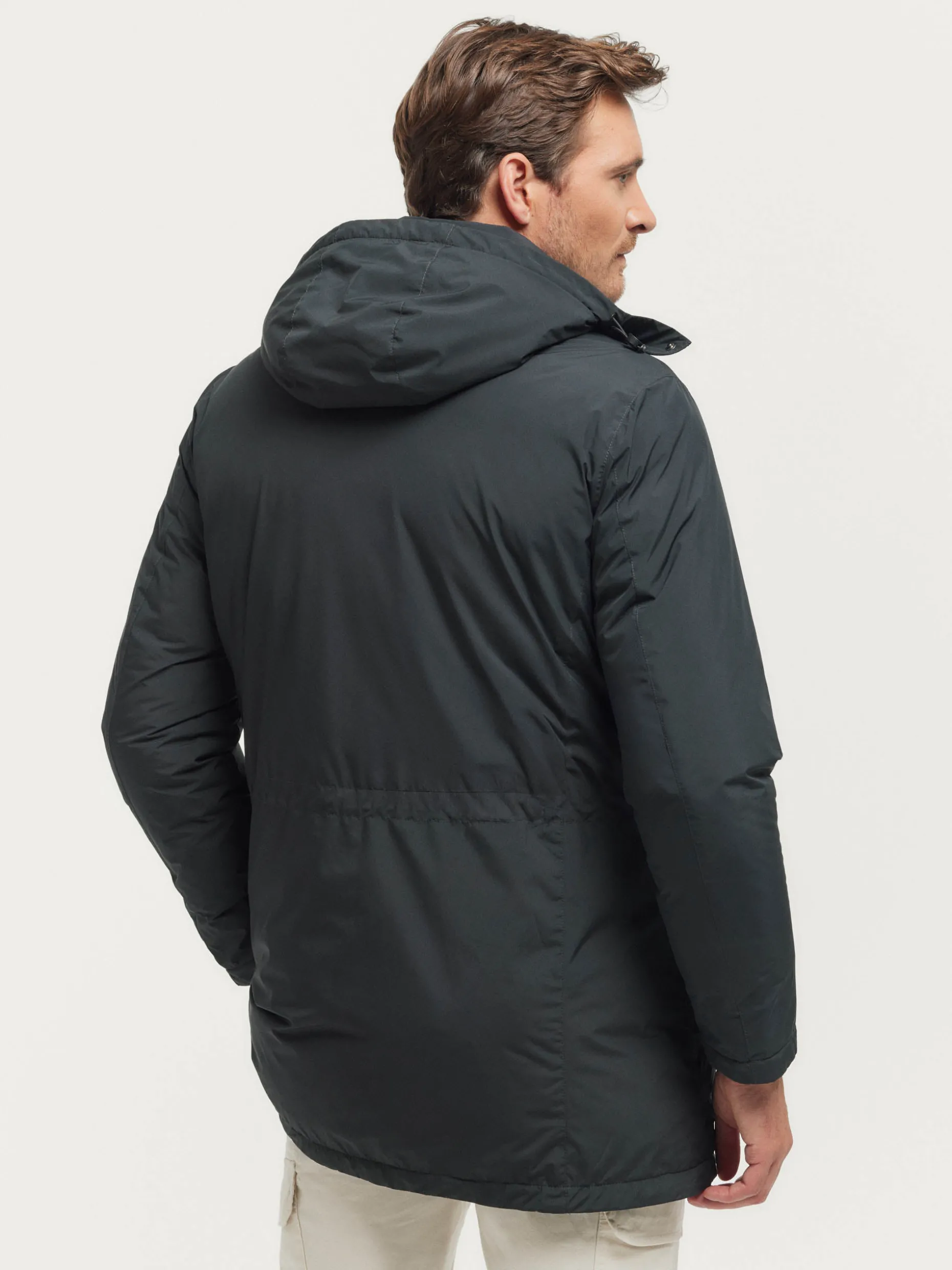 Parka Nebraska con Cappuccio Regolabile - Giacca Invernale per Stile Urbano | Collezione Inverno 2024 by Alvaro Moreno Fashion Design Impeccabile