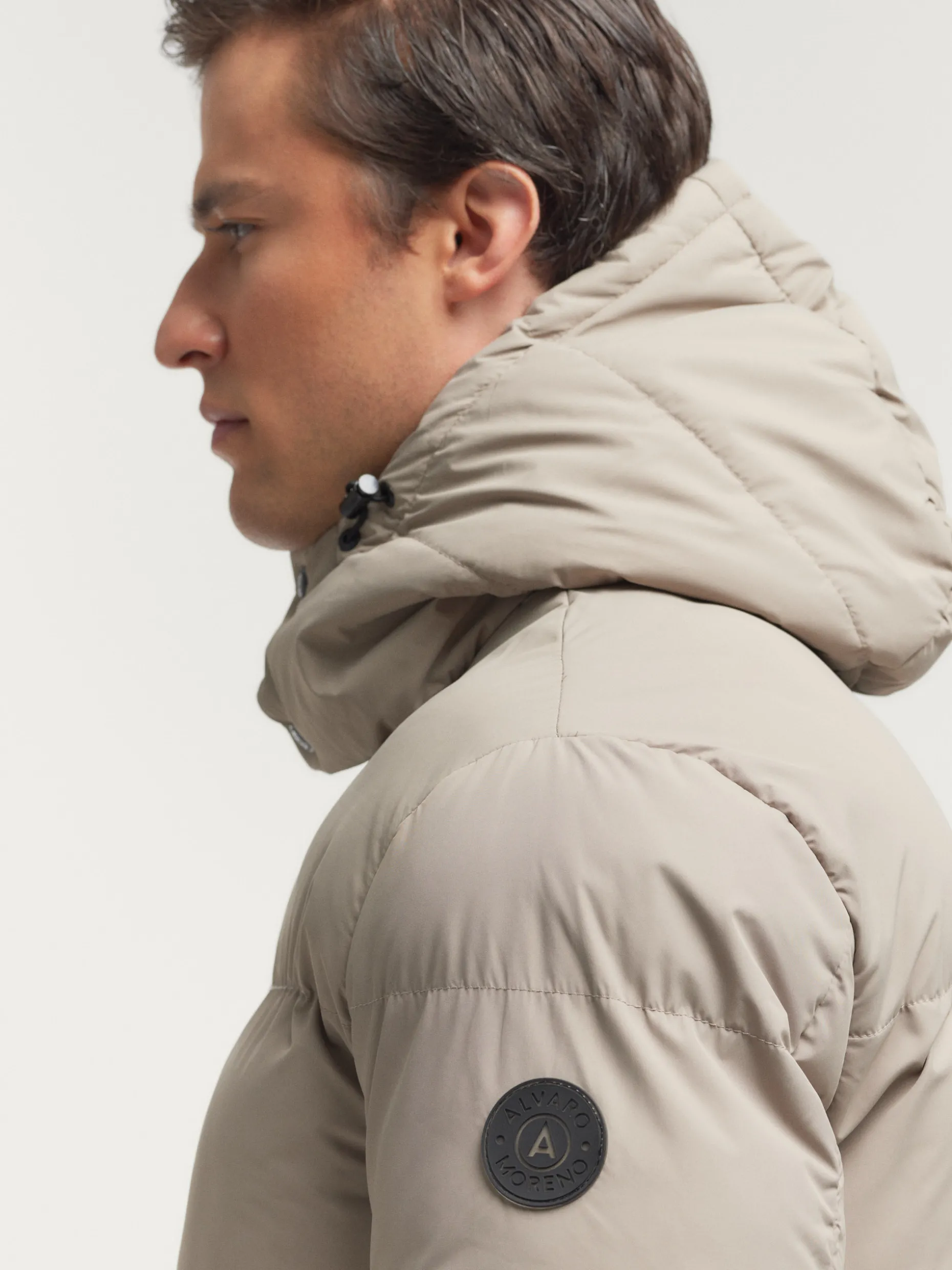 Giacca Impermeabile Rubrick - Parka Elegante con Cappuccio | Collezione Esclusiva da Alvaro Moreno