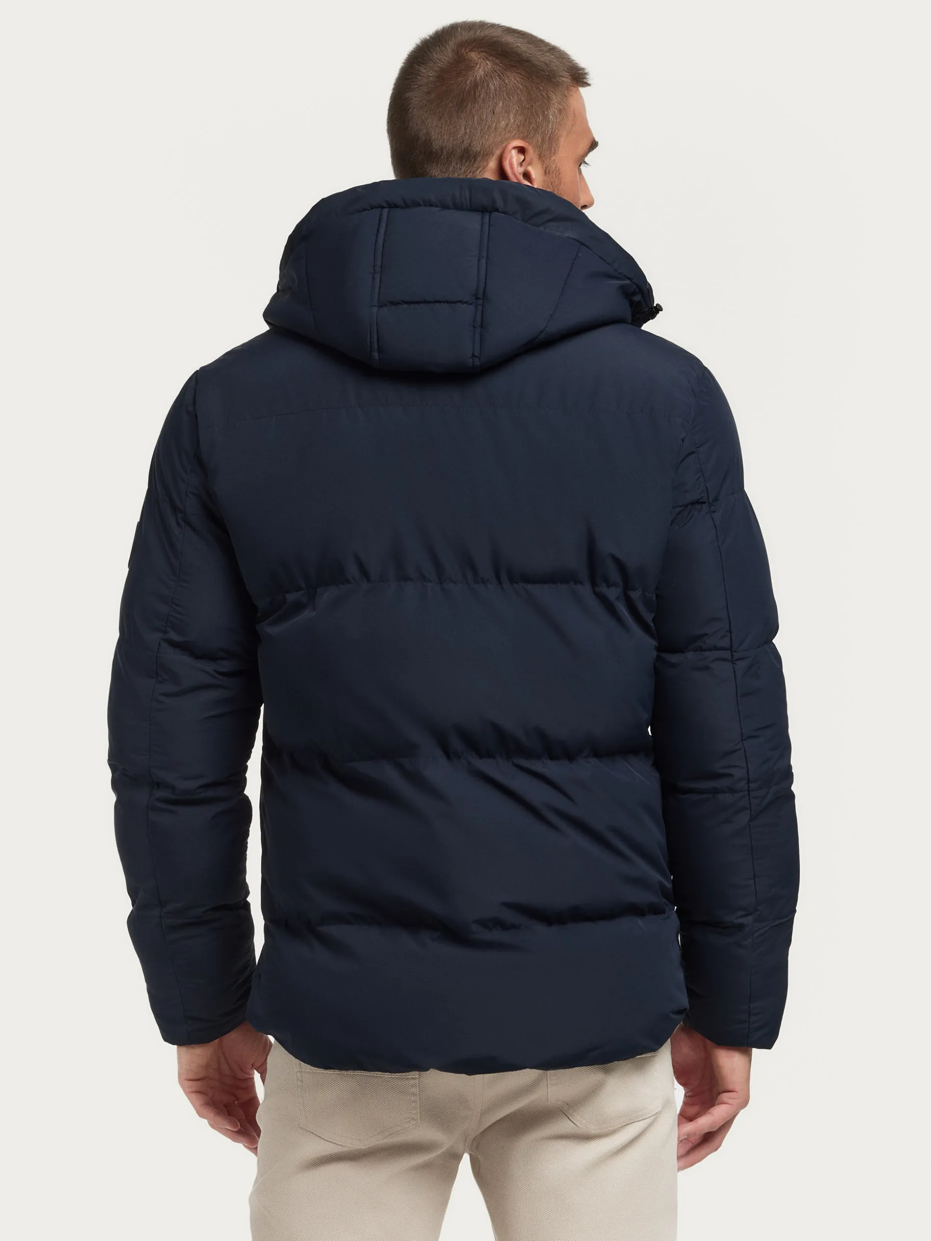 Giacca Invernale Skywear Uomo - Design Esclusivo Alvaro Moreno con Cappuccio Regolabile, Tasca Termica e Tessuto Impermeabile [Edizione Limitata Autunno 2024]
