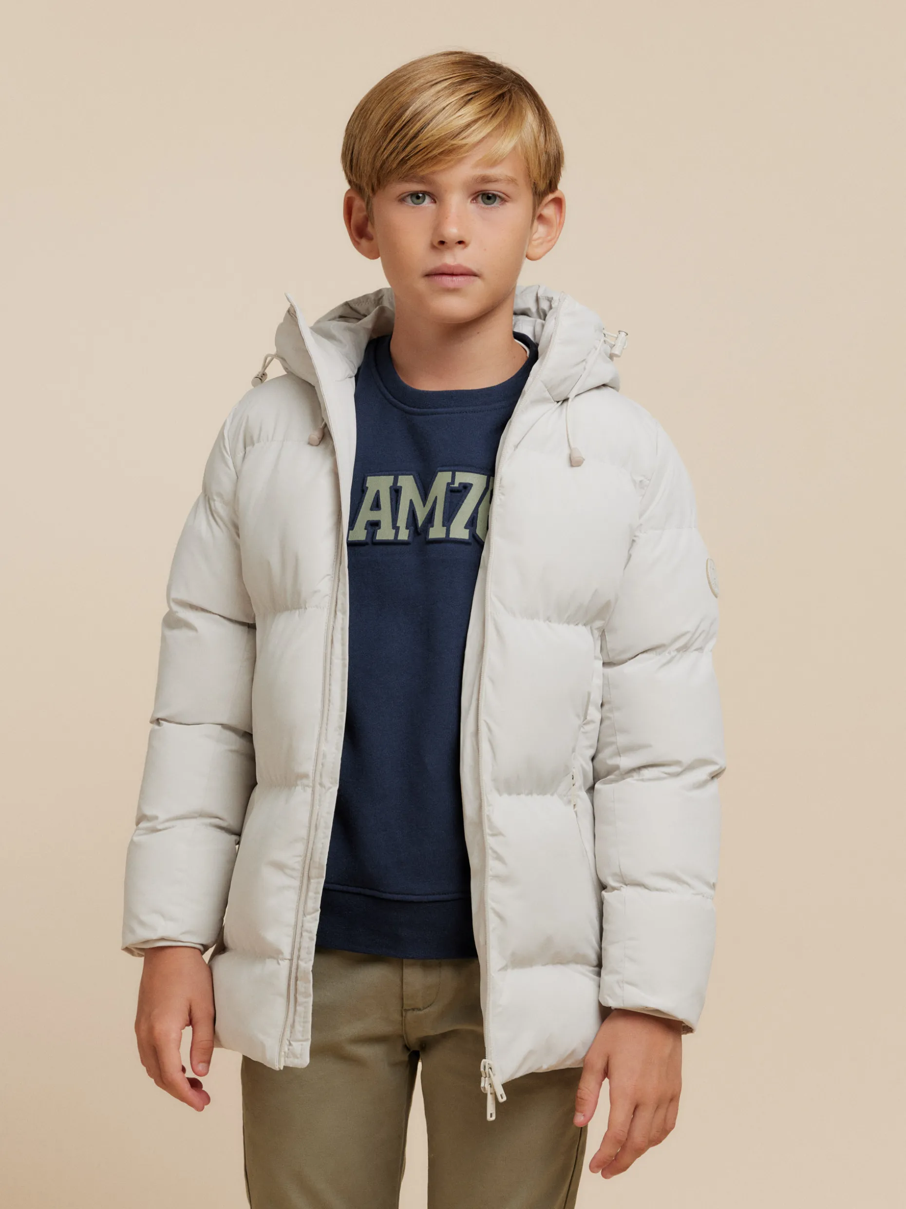 Giacca invernale SkyWear Junior con cappuccio - Piumino termico impermeabile per bambini, design esclusivo Alvaro Moreno (Taglie 3-12 anni)