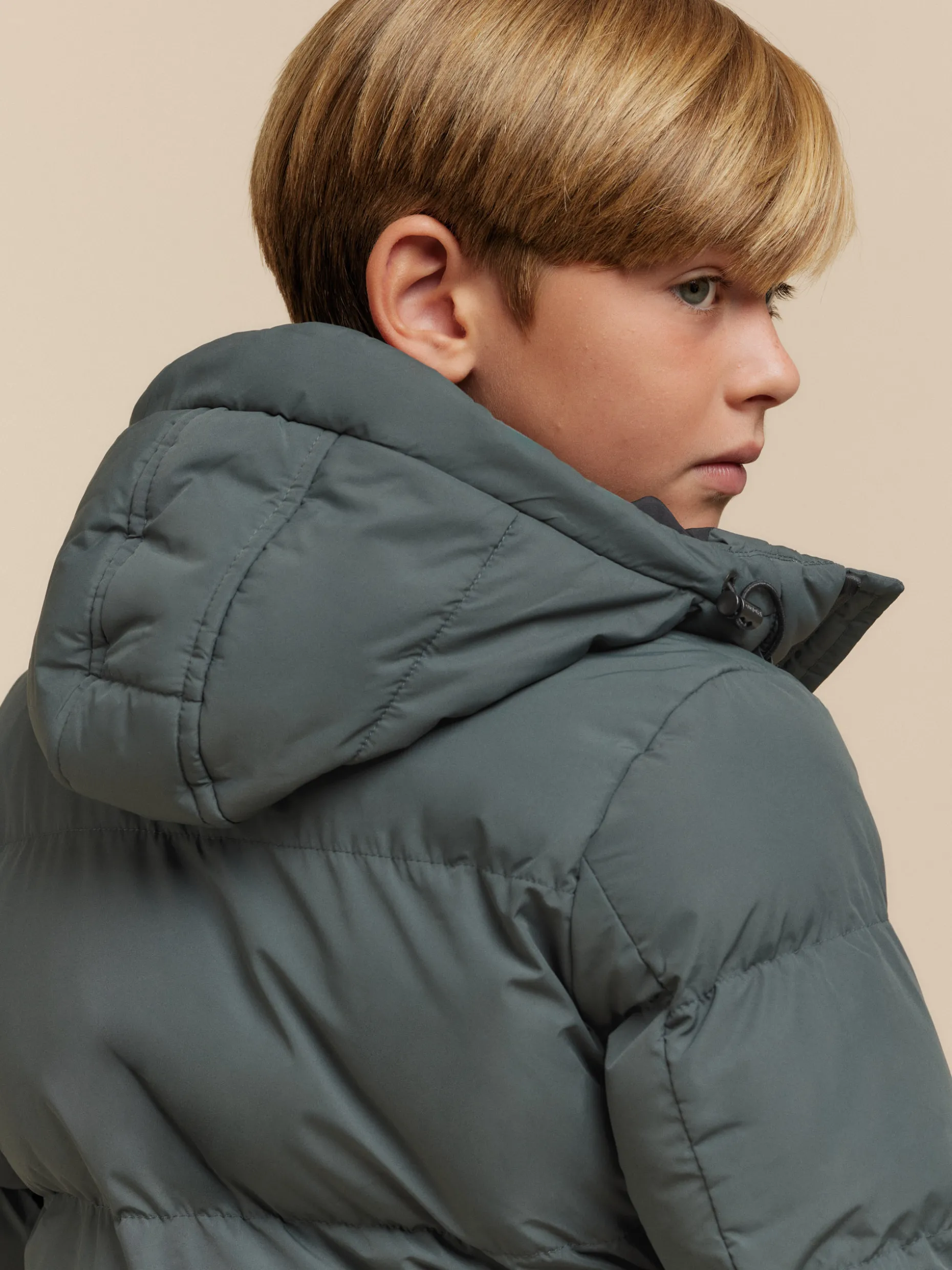 Giubbotto Impermeabile Skywear per Bambini | Stile Urbano Confortevole | Collezione Invernale 2024 - Alvaro Moreno Store