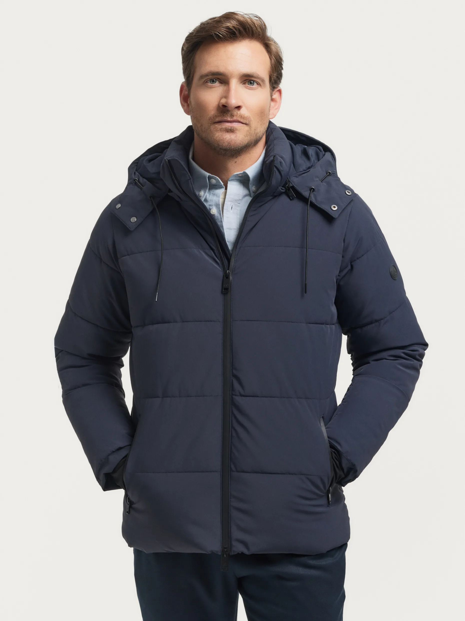 Giacca Parka Zoe con Cappuccio - Stile Urbano di Alvaro Moreno | Impermeabile Invernale, Design Elegante per Uso Quotidiano | Outlet Esclusivo Moda Uomo/Donna