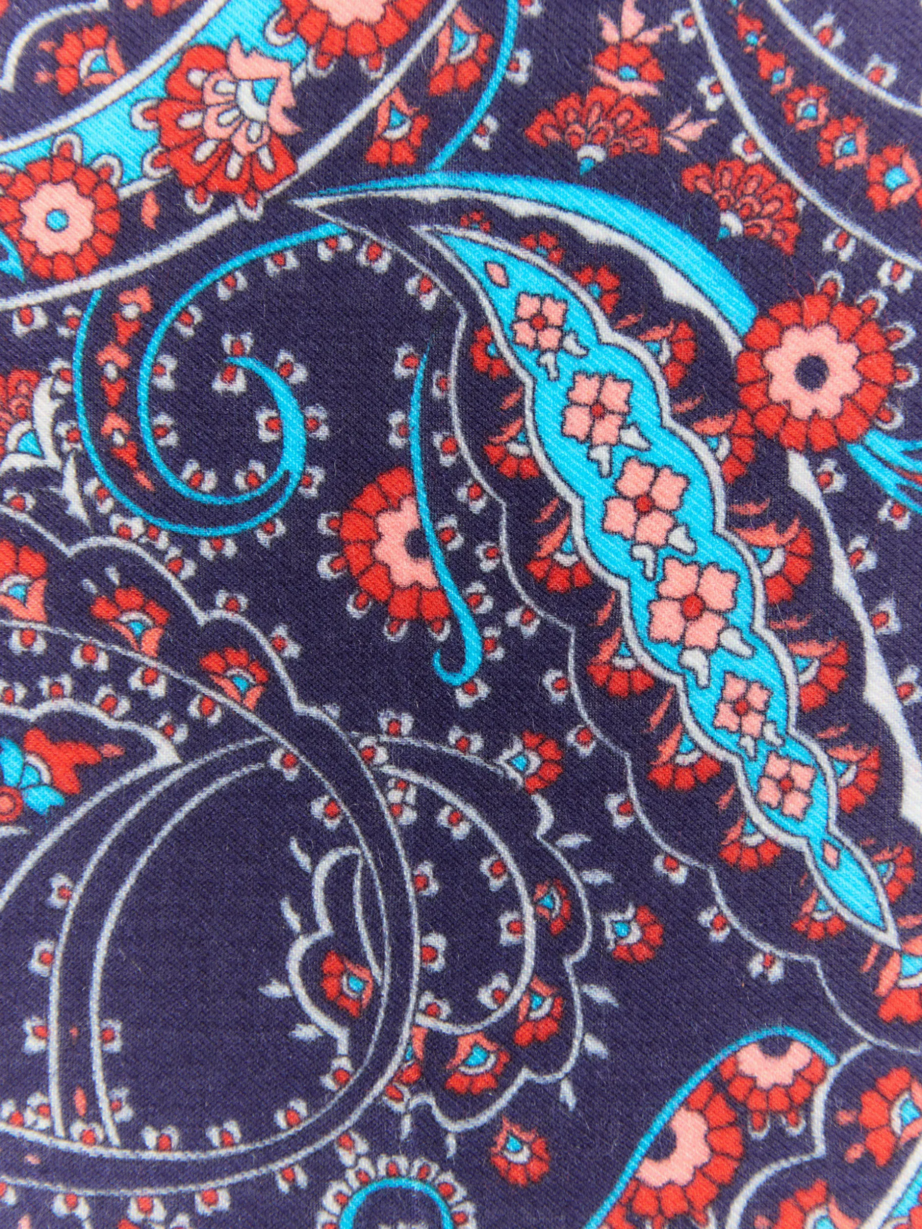 Foulard Elegante con Stampa Unica di Álvaro Moreno - Prezzo Speciale!