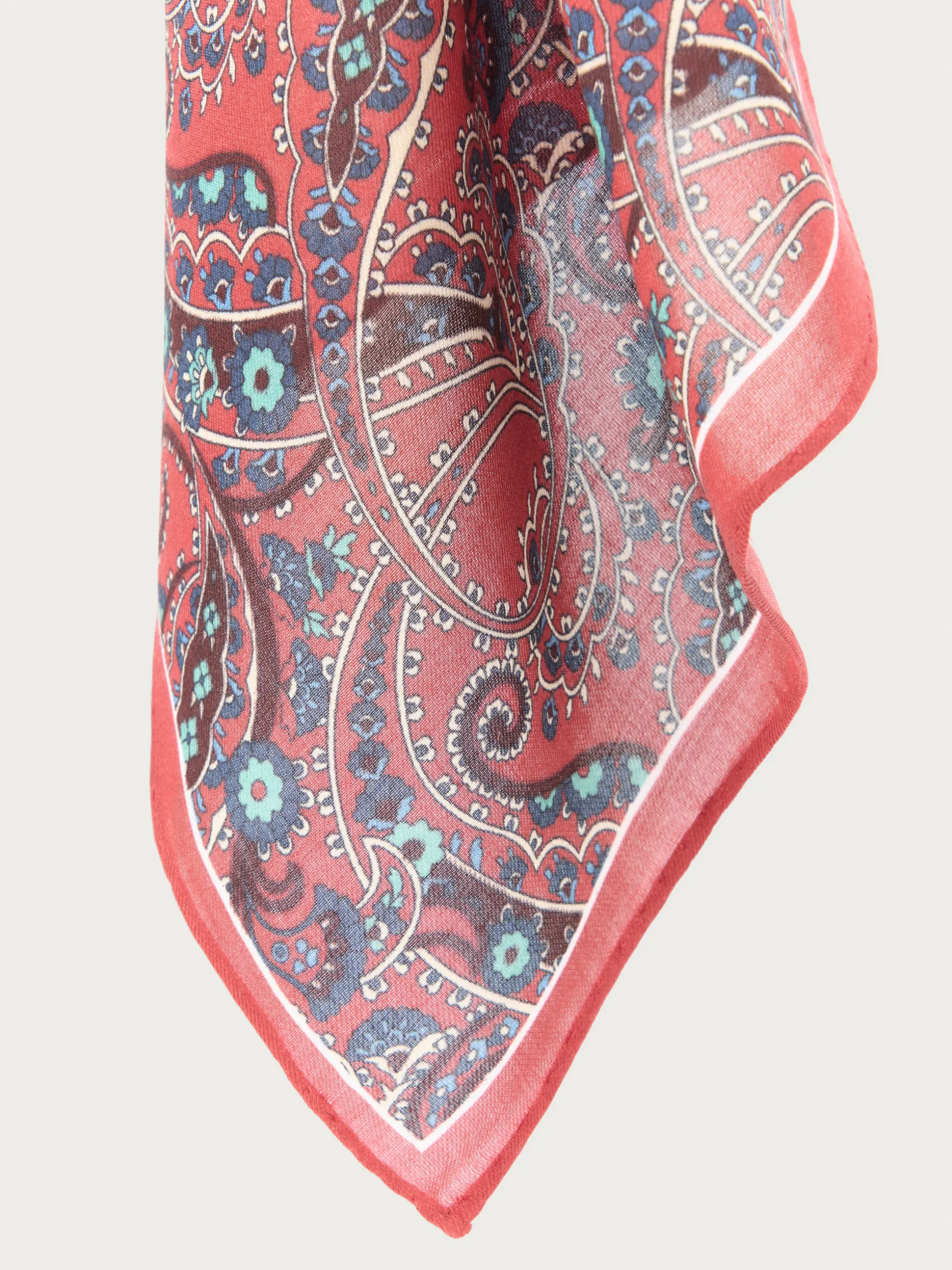 Foulard Stilizzato con Motivo Artistico - Linea Autunno/Inverno 2024 di Alvaro Moreno