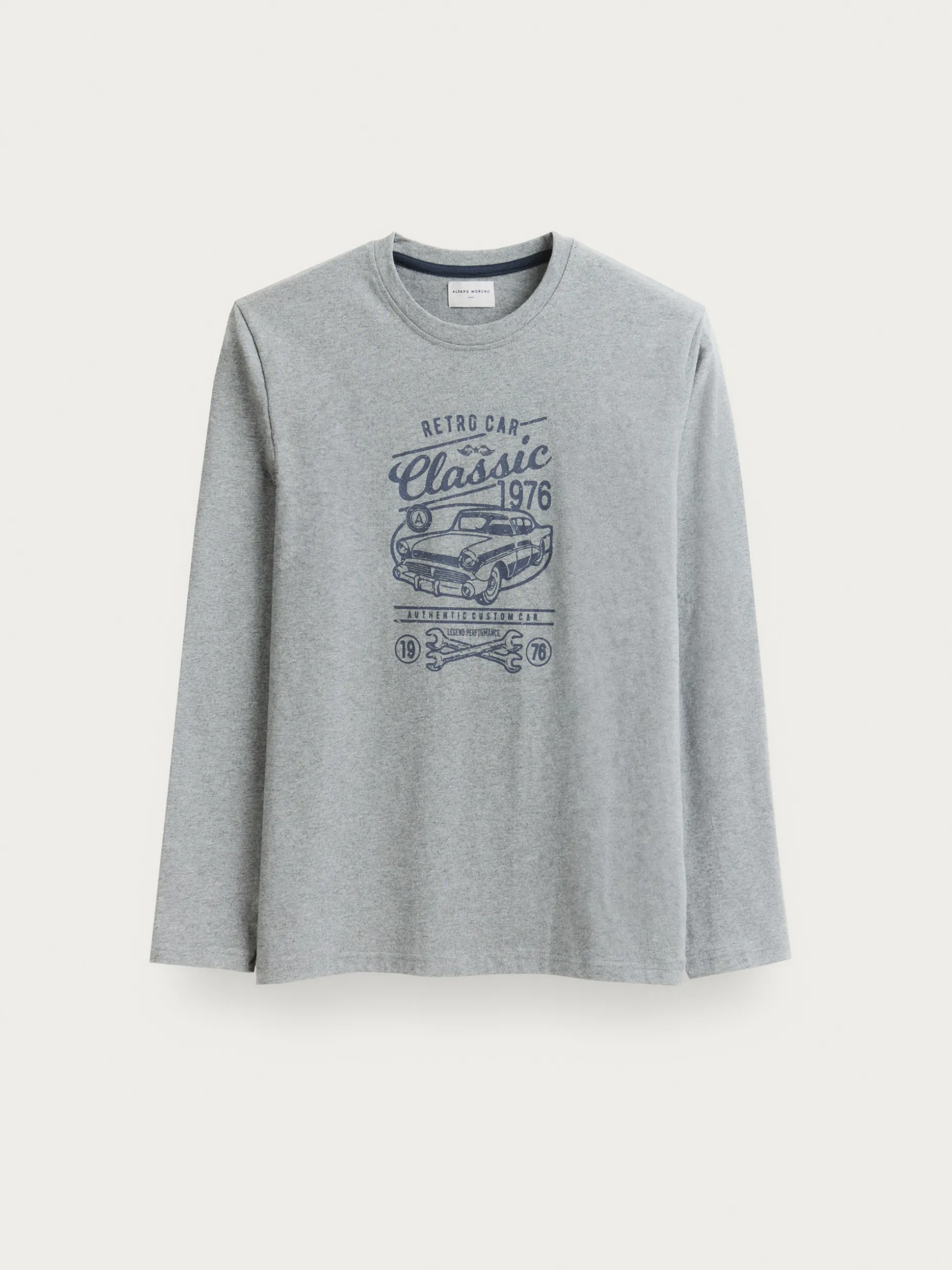 Pijama Unisex Stile Vintage Auto - Collezione Esclusiva di Alvaro Moreno | Promozione Imperdibile con Design Retrò e Comfort Senza Tempo