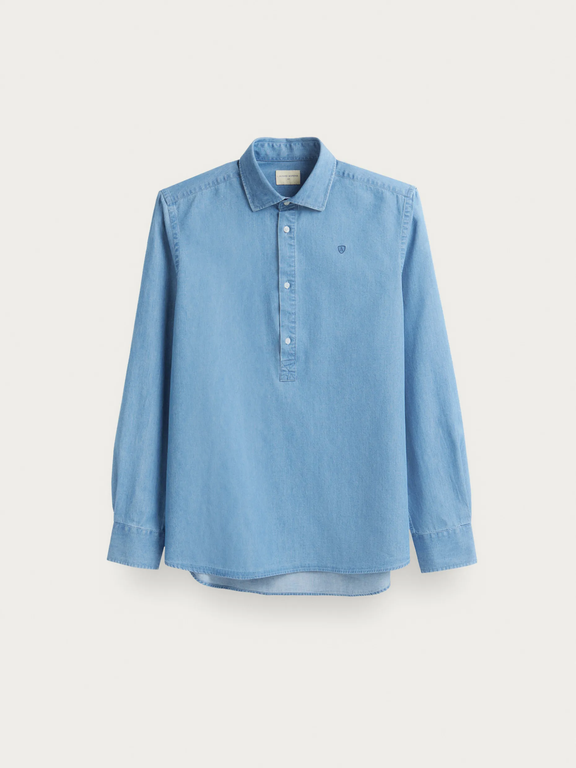 Denim Essentials: Maglietta Casual Alvaro Moreno con Design Moderno e Tessuto Resistent - Stile Unico per il Tuo Guardaroba Urbano