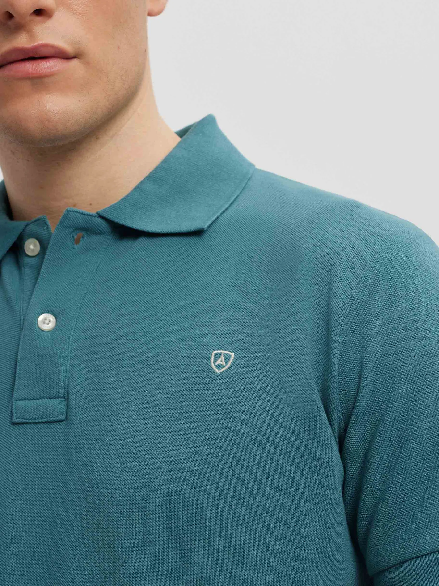 Maglietta Polo Classica Alvaro Moreno - Design Elegante e Conforto Naturale