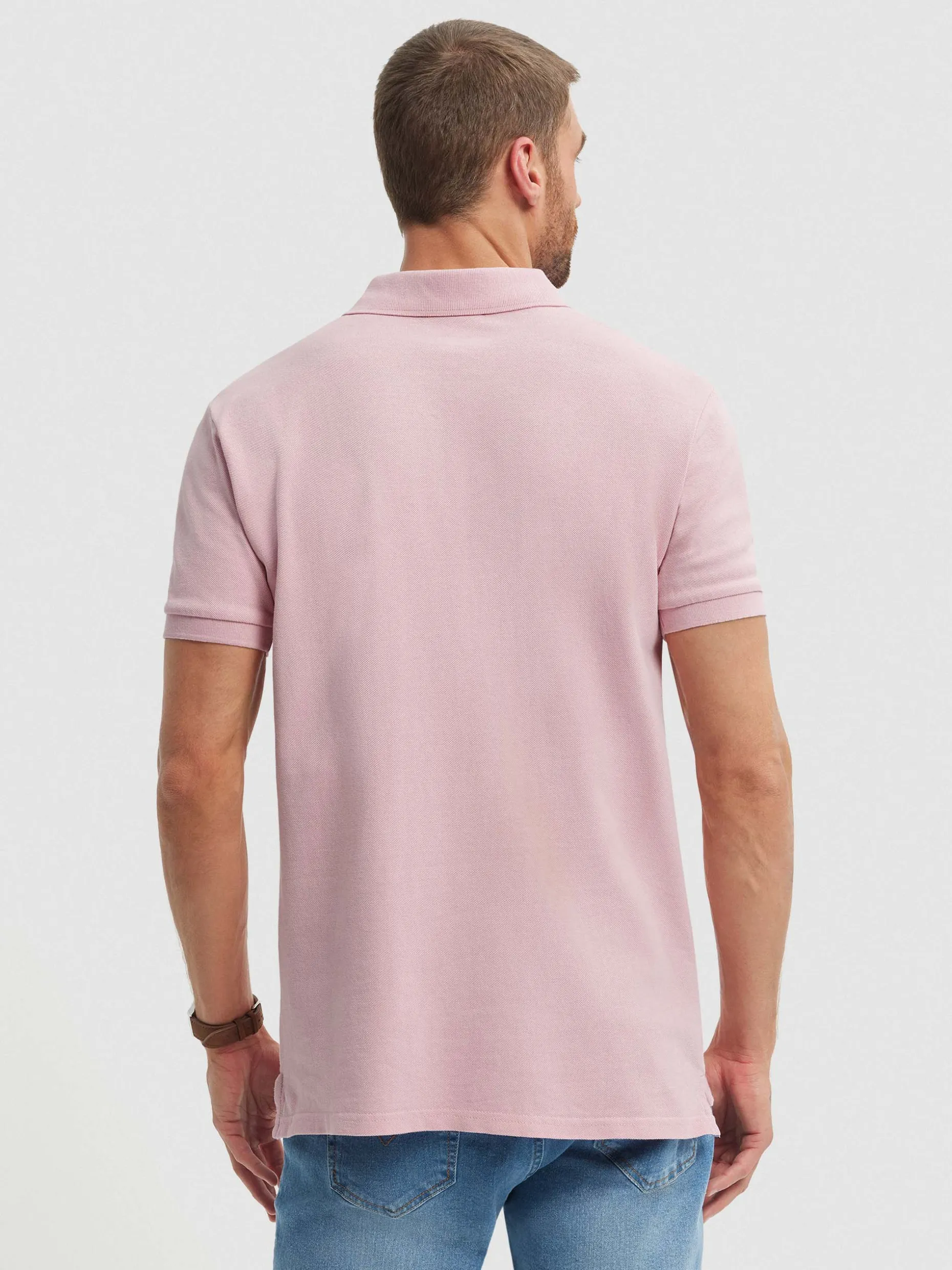 Polo Classico in Cotone Premium - Abbigliamento Casual da Uomo | Collezione Essentials di Alvaro Moreno 

(：、， 