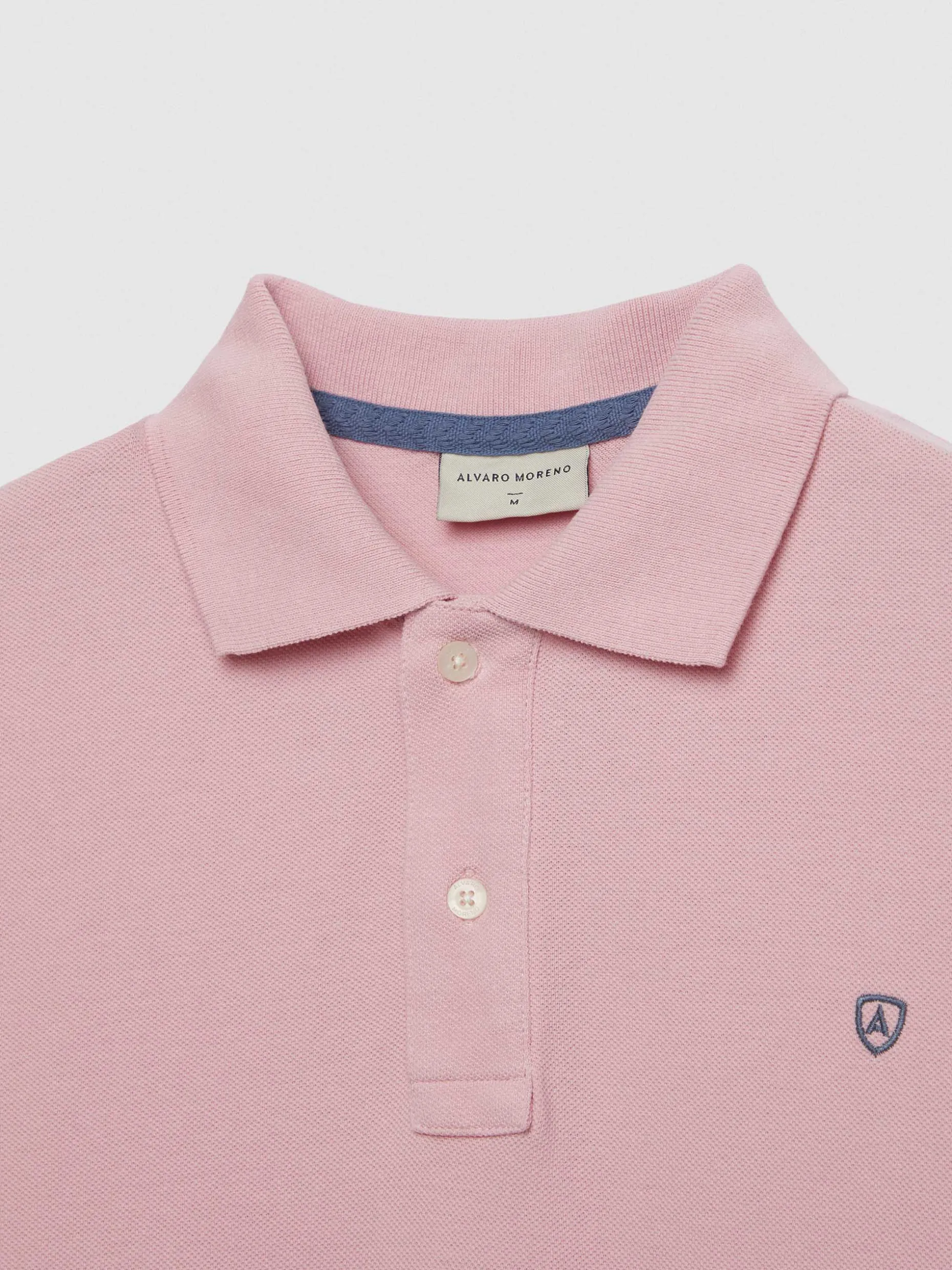 Polo Classico in Cotone Premium - Abbigliamento Casual da Uomo | Collezione Essentials di Alvaro Moreno 

(：、， 