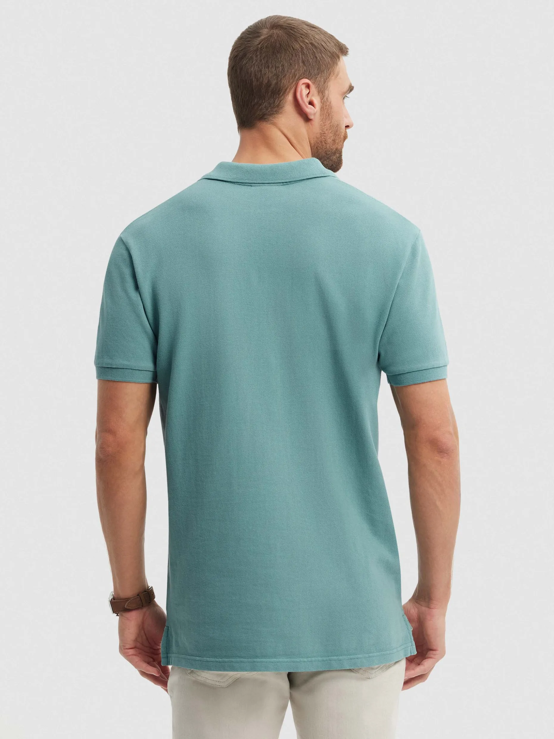 Maglietta Polo Classica | Outlet Ufficiale Alvaro Moreno - Stile Senza Tempo e Comfort Premium 

Abbinamento Perfetto per il Tuo Guardaroba | Offerte Esclusive su Moda Intramontabile