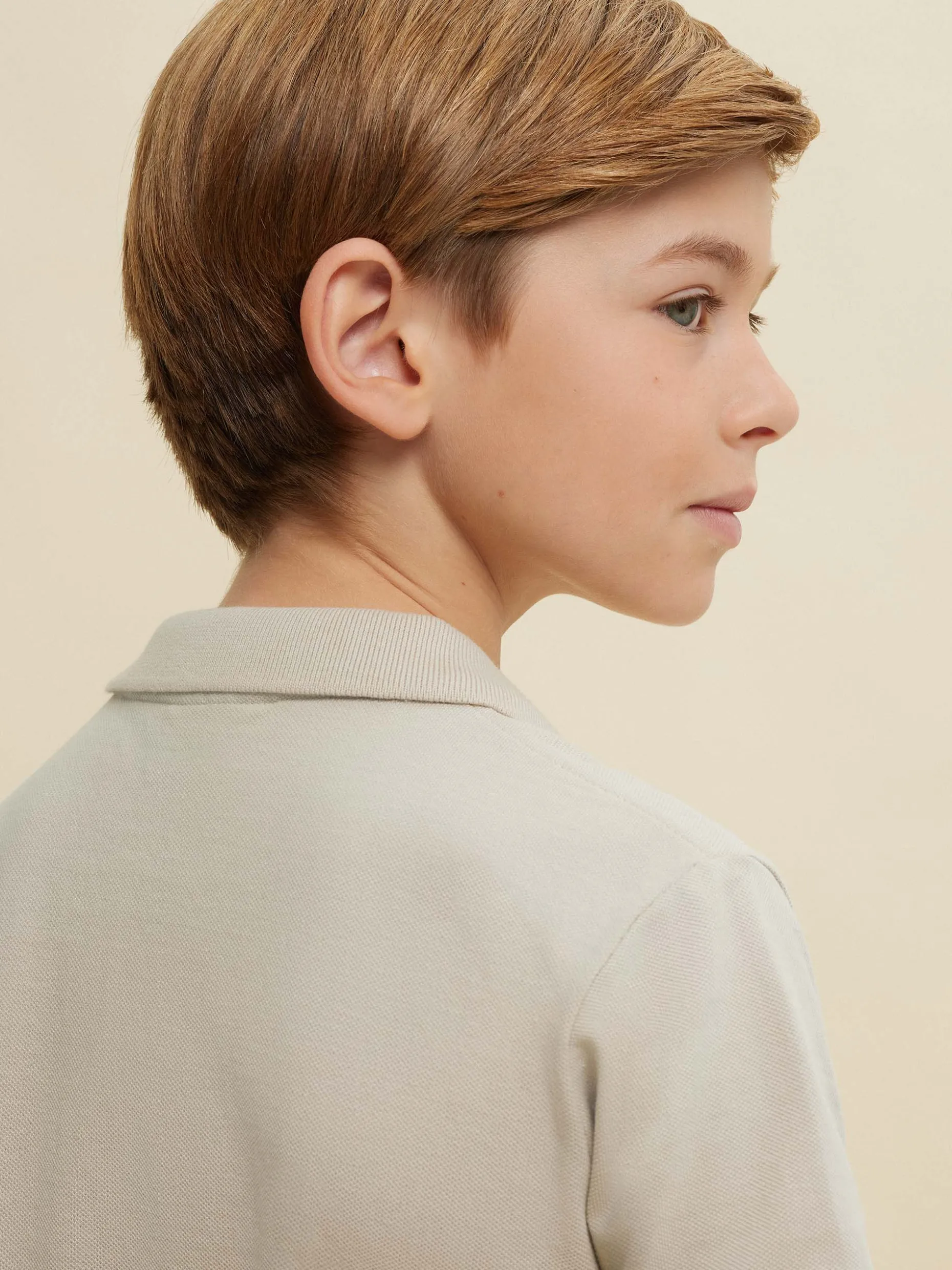 Polo Junior Stile Osaka di Alvaro Moreno - Prezzi Imperdibili per la Tua Estate!