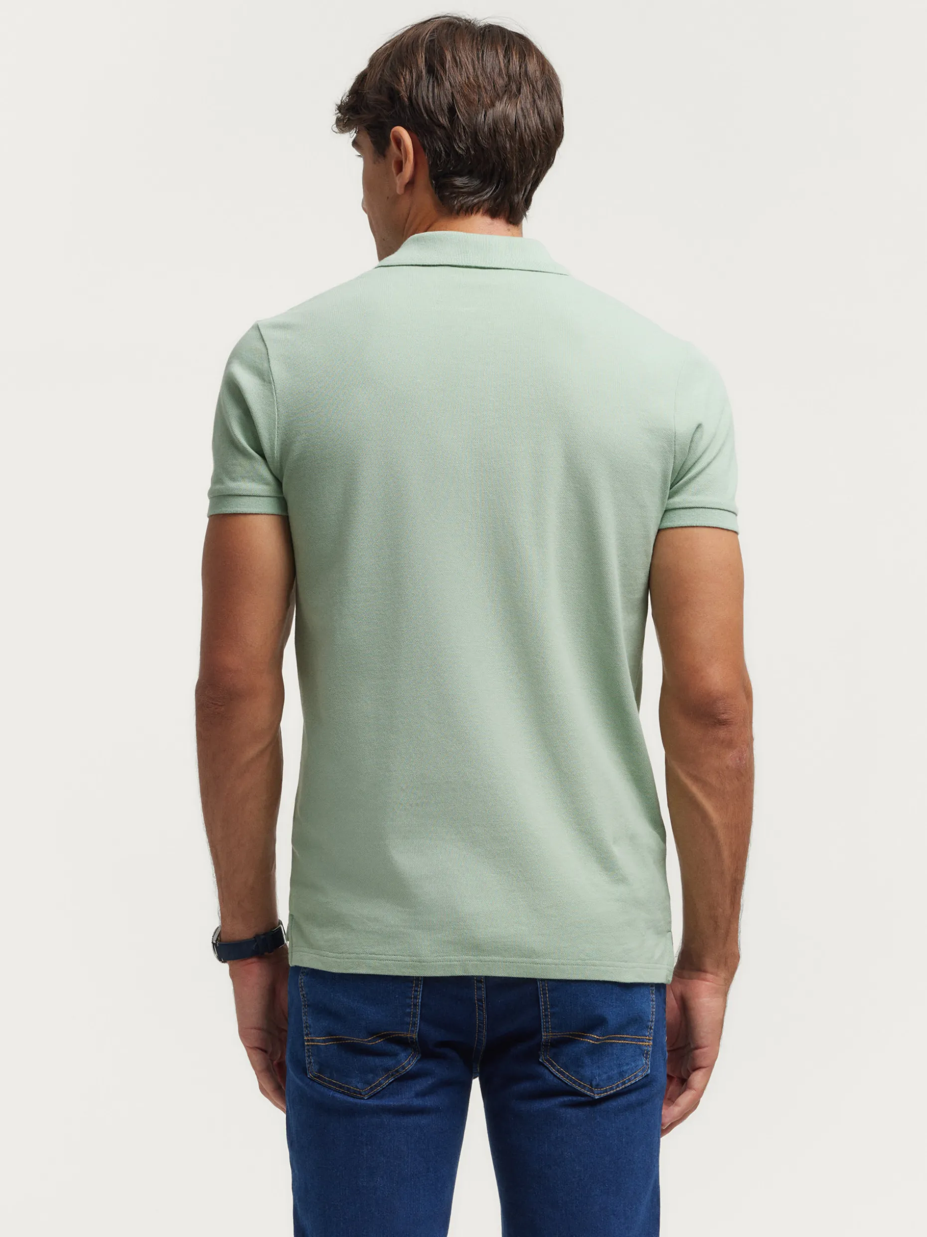 Maglia Polo Scooby Uomo: Stile Classico e Conforto Moderno | Alvaro Moreno Outlet, Sconti Esclusivi su Abbigliamento Casual Elegante - Estate 2024