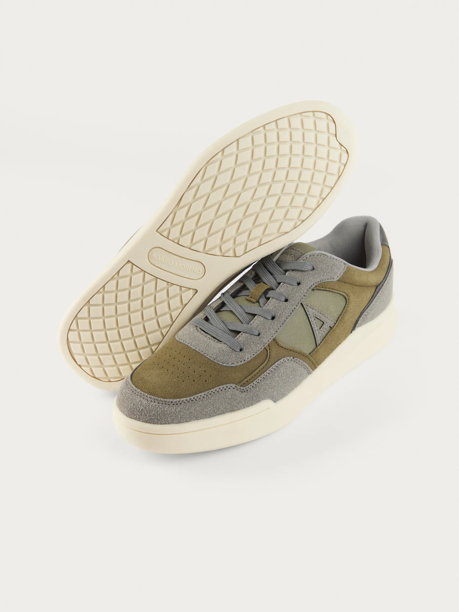 Scarpe da Ginnastica Brussels | Design Firmato Alvaro Moreno - Stile Iconico e Conforto Avanzato per Look Urbani