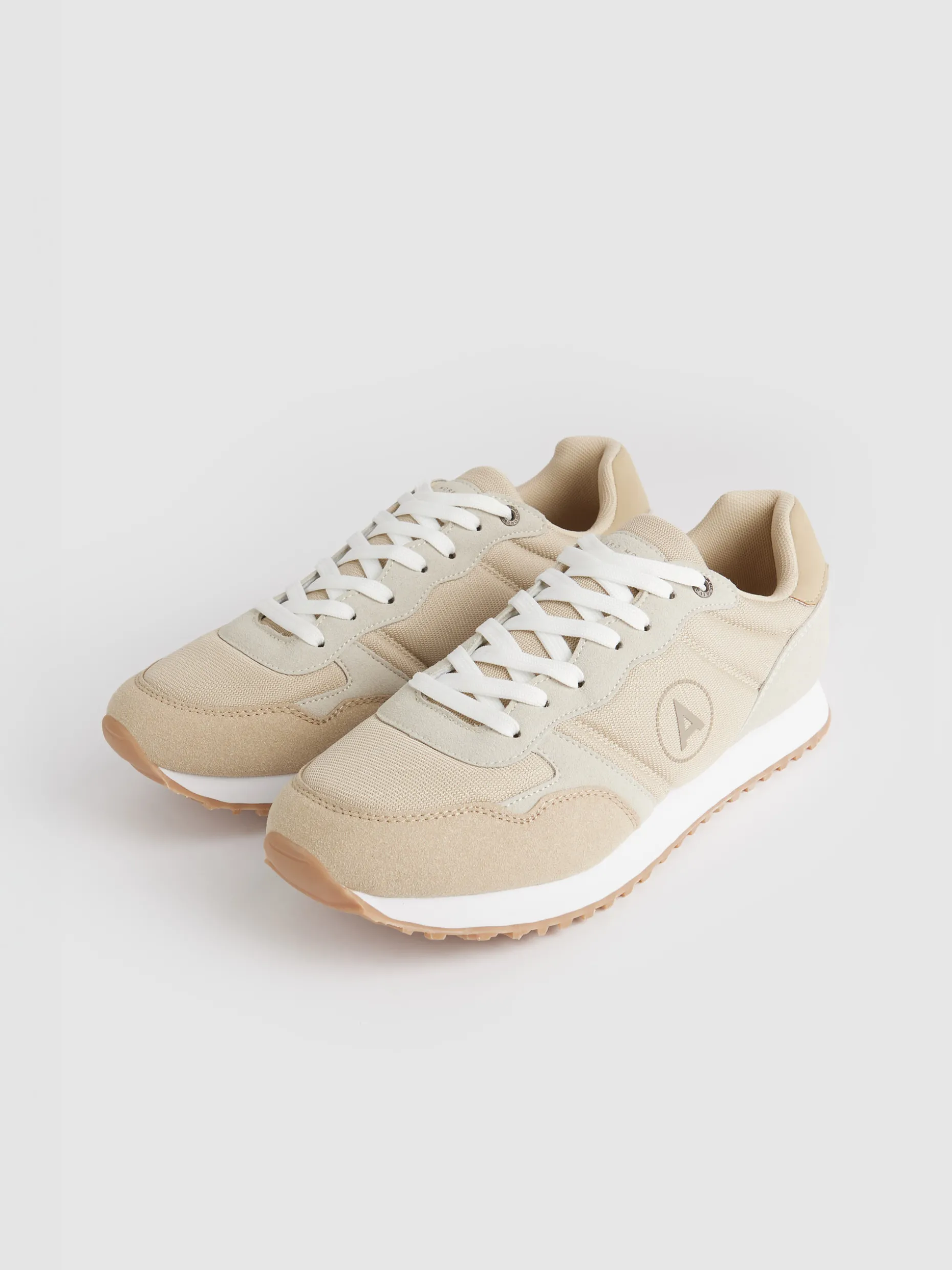 Scarpe da Ginnastica Bryan - Modello Alvaro Moreno | Ultimi Pezzi in Offerta, Consegna Rapida!