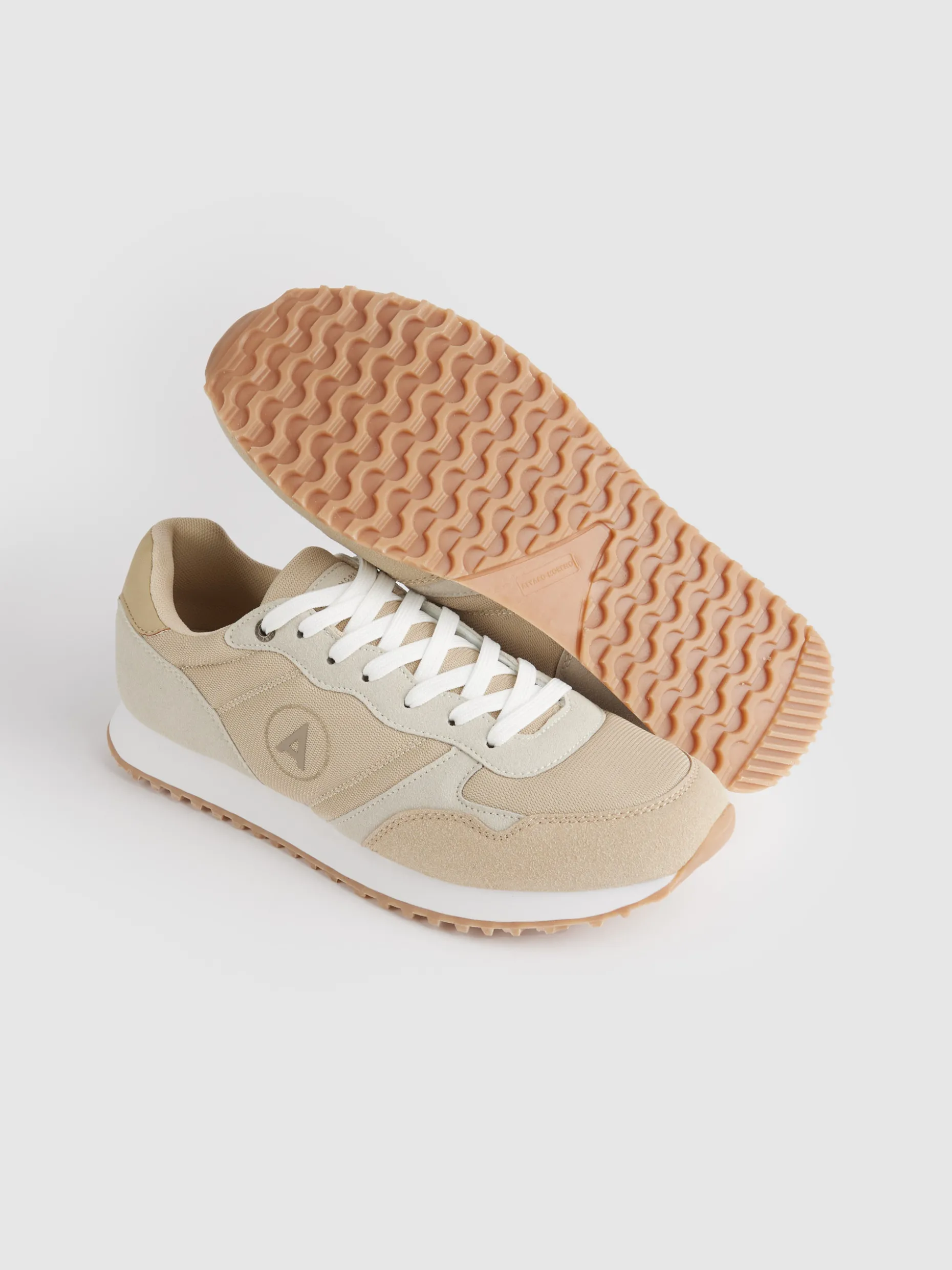 Scarpe da Ginnastica Bryan - Modello Alvaro Moreno | Ultimi Pezzi in Offerta, Consegna Rapida!