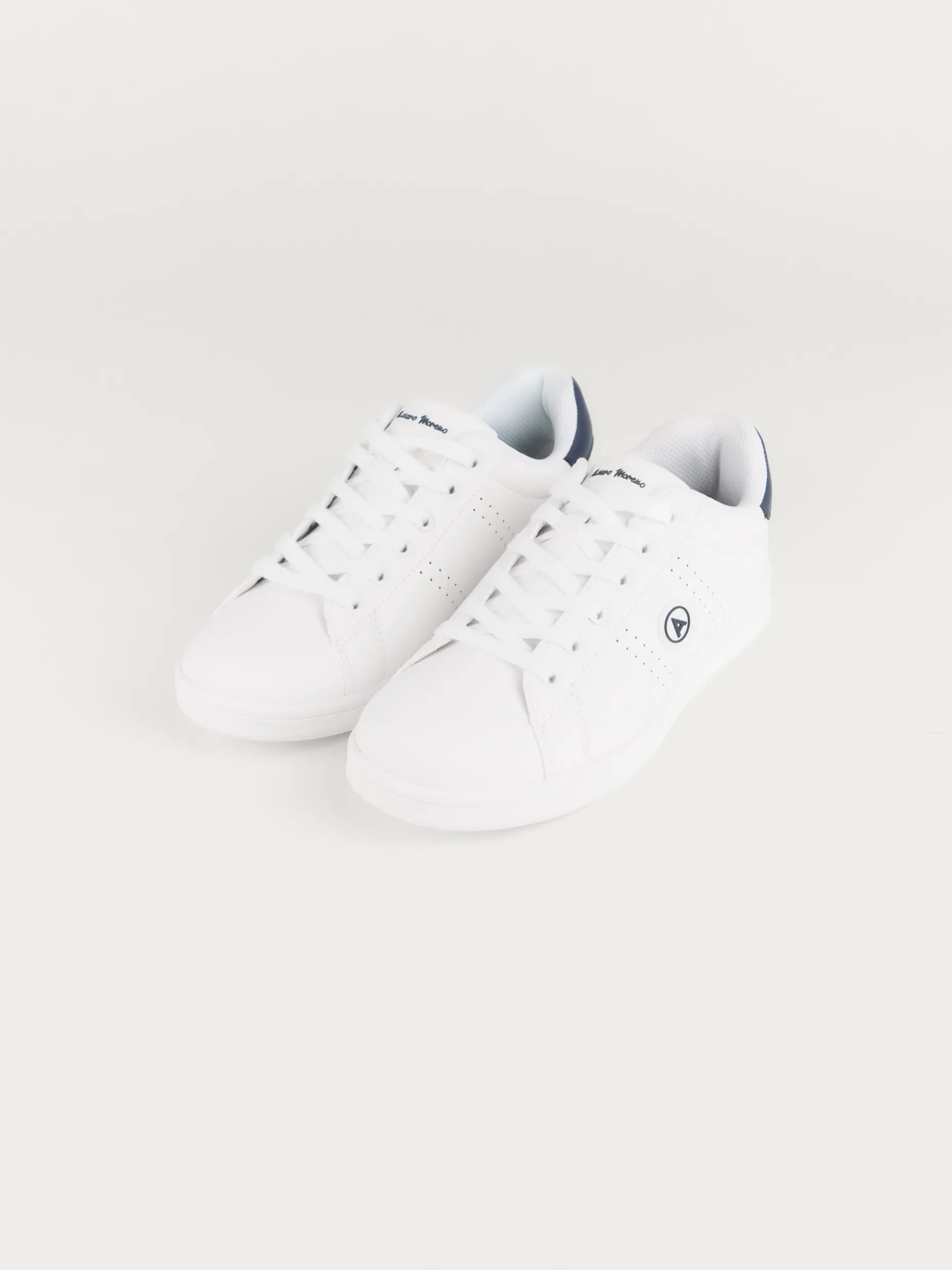 Scarpe Sportive Bambini Stile Classico | Modello Confortevole con Sconto Imperdibile - Alvaro Moreno