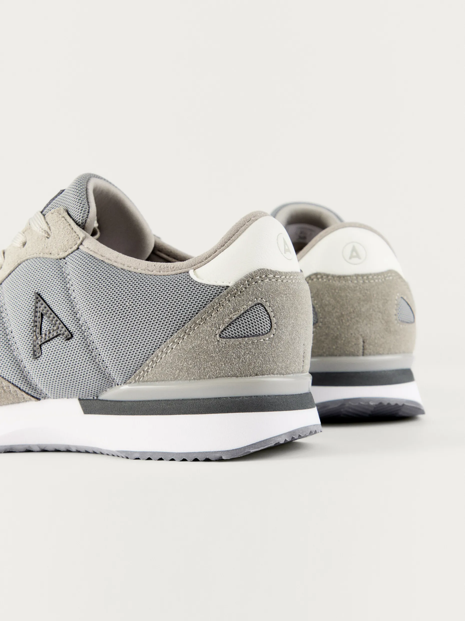 Scarpe Sportive Dressel per Bambini – Stile e Comfort da Alvaro Moreno Shop