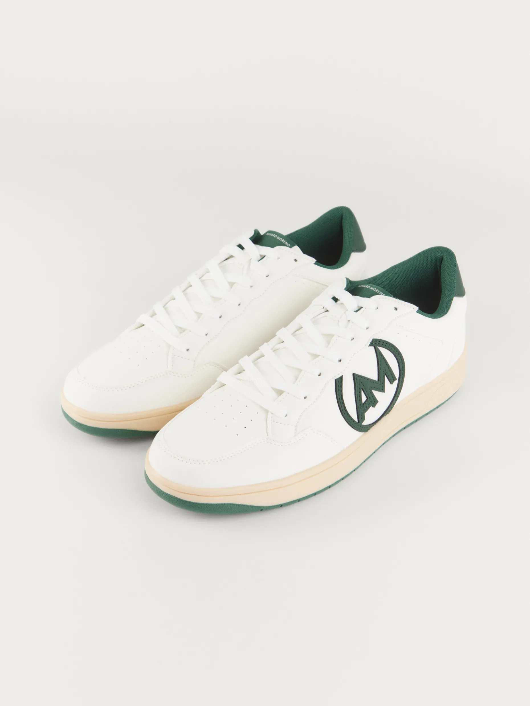 Comode sneaker casual in stile Alvaro Moreno - Design moderno con suola flessibile per ogni occasione, disponibili a prezzi accessibili