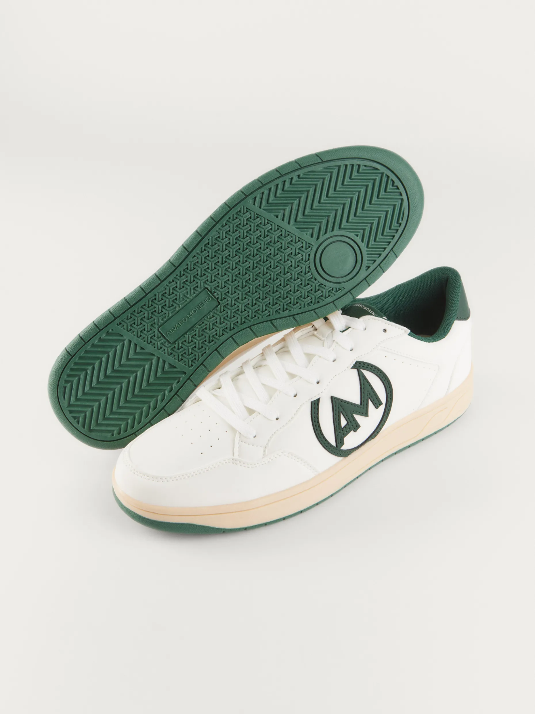 Comode sneaker casual in stile Alvaro Moreno - Design moderno con suola flessibile per ogni occasione, disponibili a prezzi accessibili