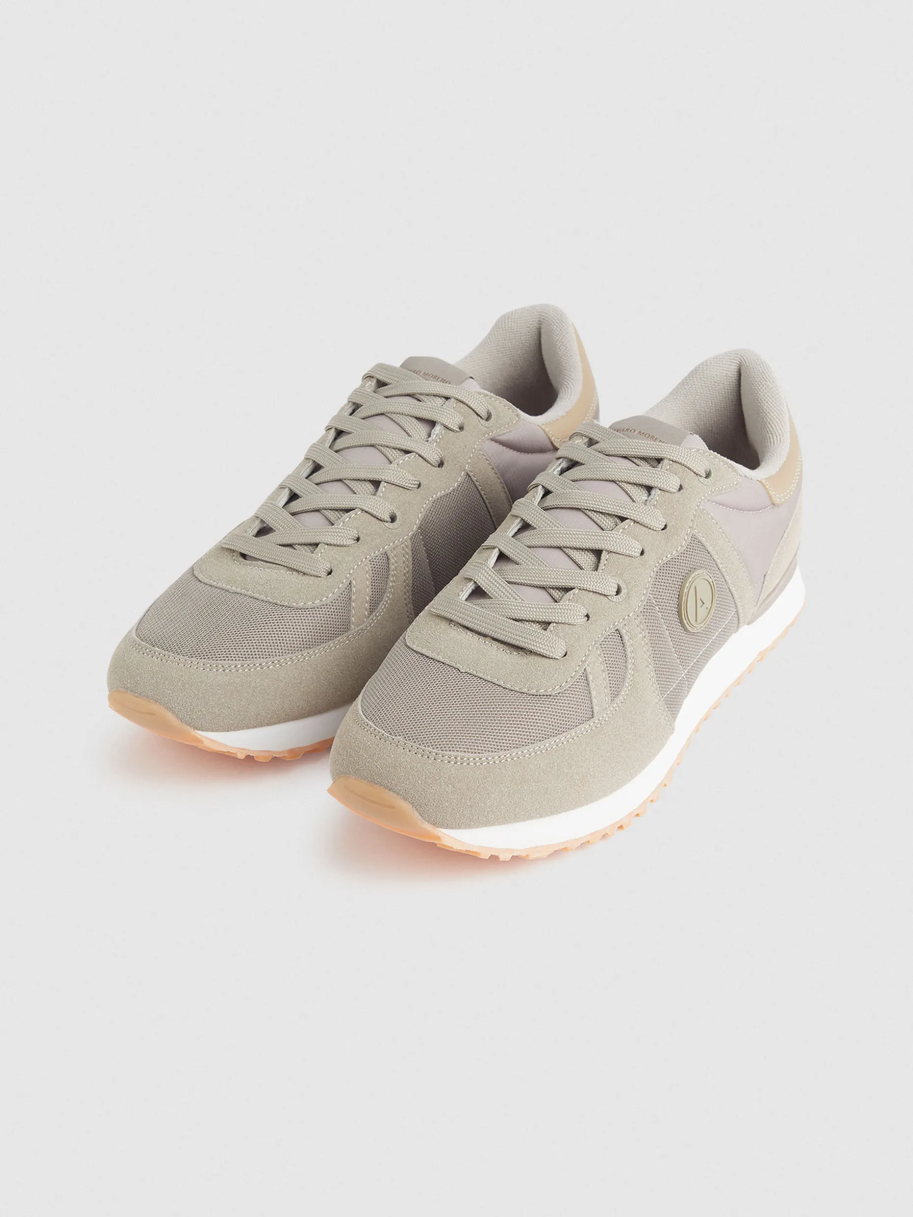 Scarpe Joplin: Design Esclusivo di Alvaro Moreno con Comfort Moderno e Stile Unico
