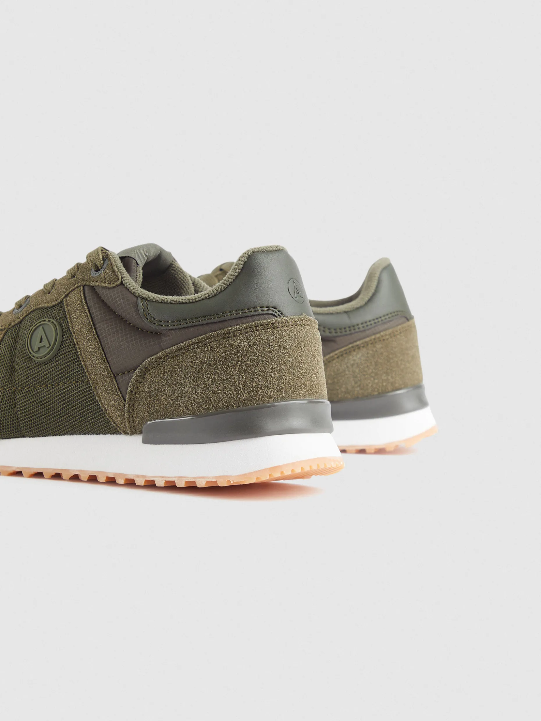 Scarpe Sportive Joplin per Bambini - Comode e Leggere | Design Moderno nella Collezione di Alvaro Moreno