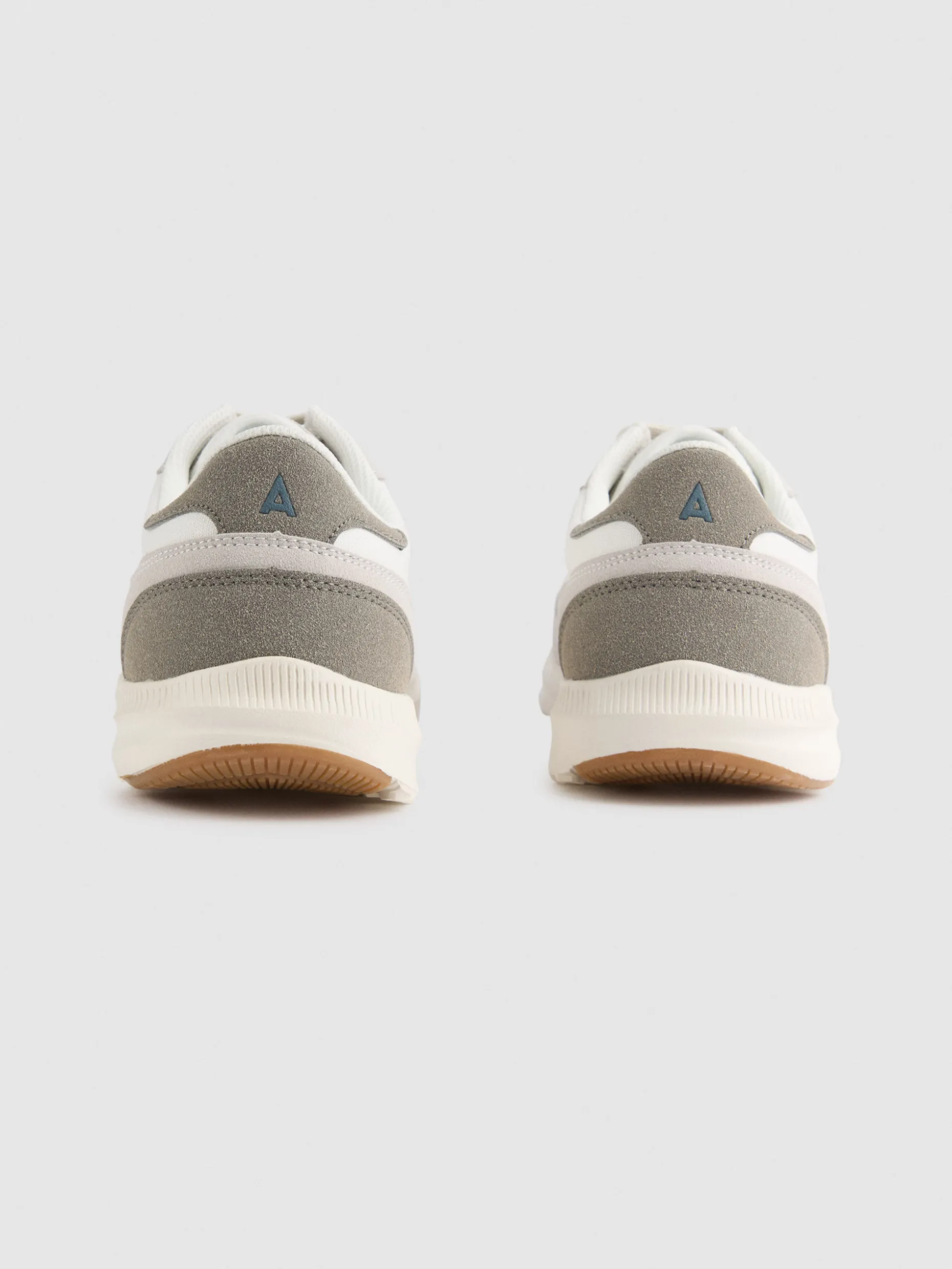 Scarpe Sportive Niall - Design Esclusivo Outlet Alvaro Moreno | Confortevoli e Stilose