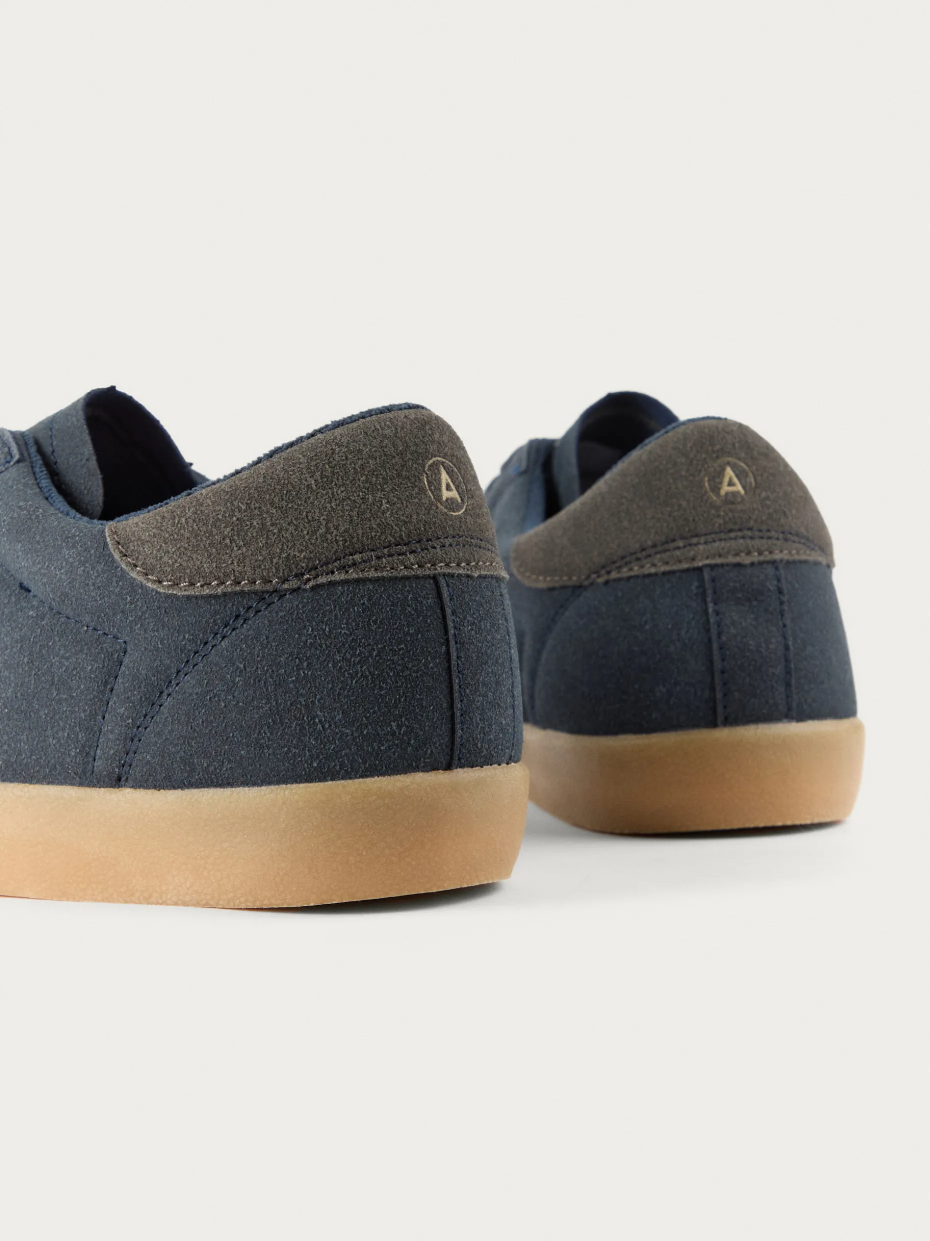 Skateboard Alte Prestazioni - Scarpe Sportive Comfort Streetwear con Design Firmato Alvaro Moreno | Collezione Esclusiva Disponibile Online