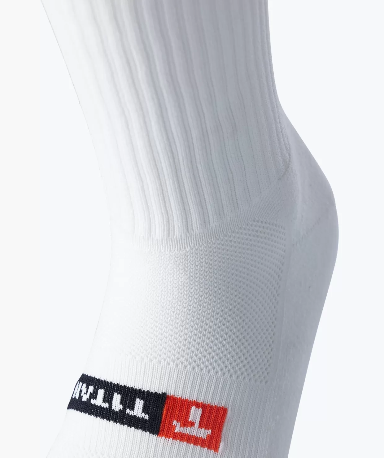 Calze Sportive T1TAN Ultra Traspiranti - Bianco Puro per Attività Intense