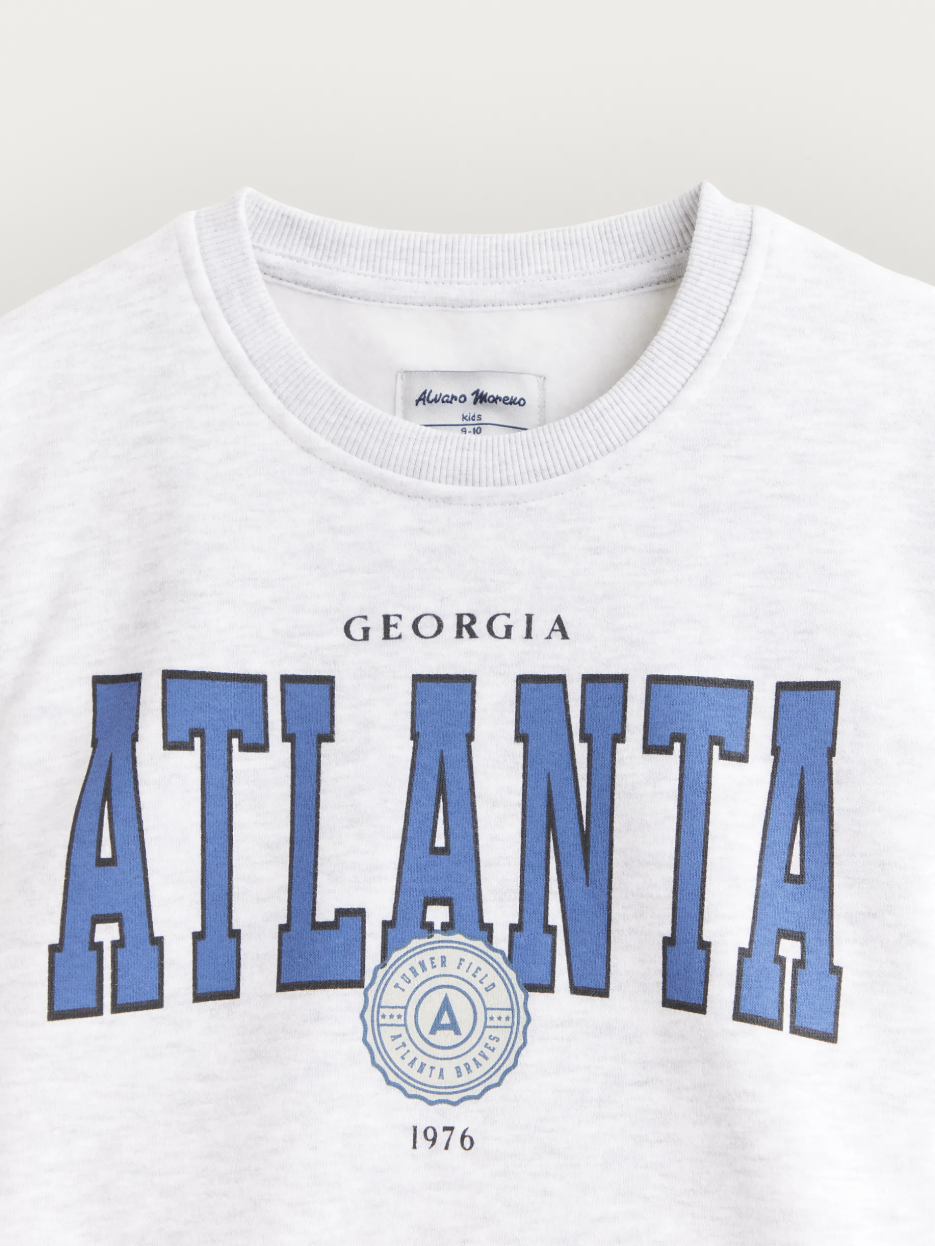Felpa con Cappuccio Atlanta Junior - Stile Urbano Comodo per Bambini | Sconti Outlet Da Alvaro Moreno