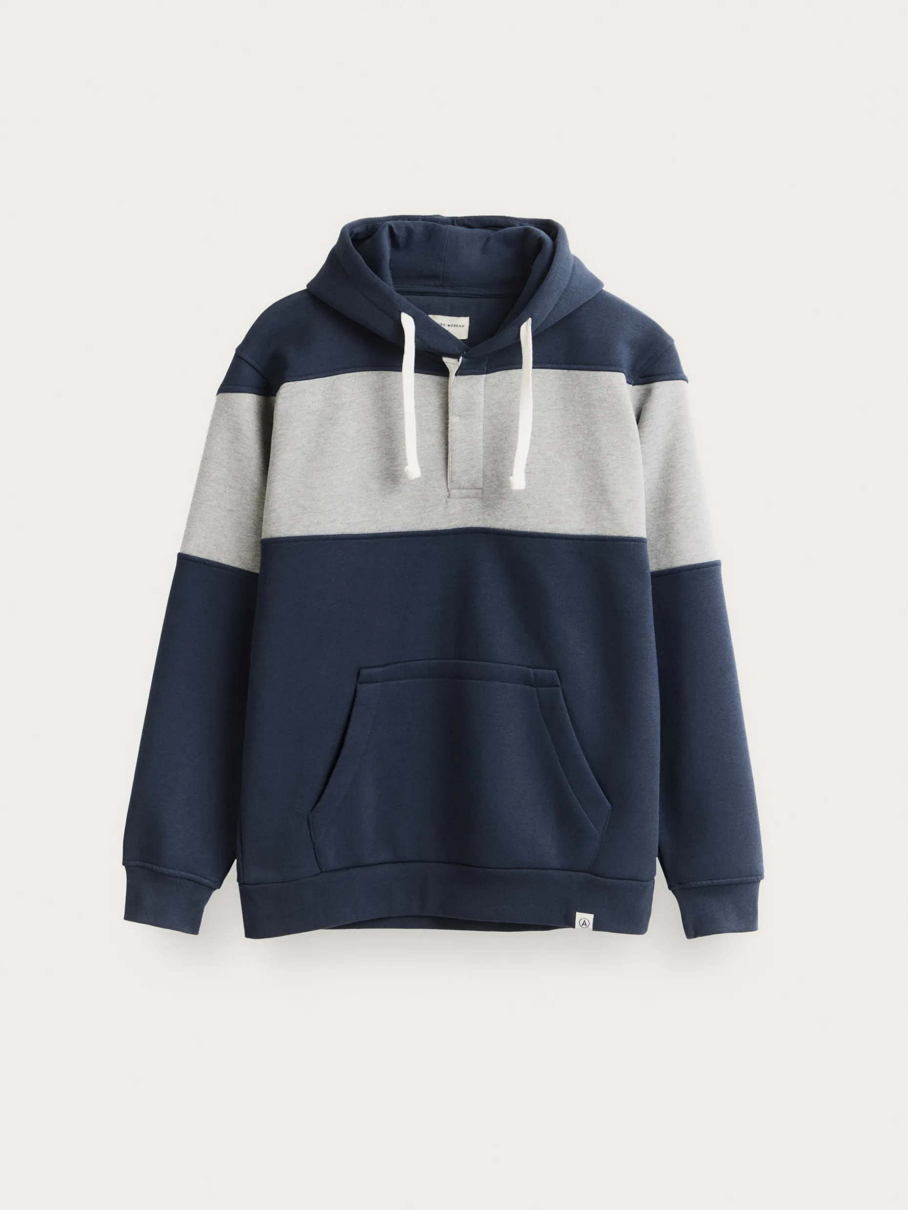 Felpa Urban Design Alvaro Moreno - Stile Relax Autunno 2023 

Capo Unisex in Pile Morbido con Taglio Moderno 

Collezione Limitata 