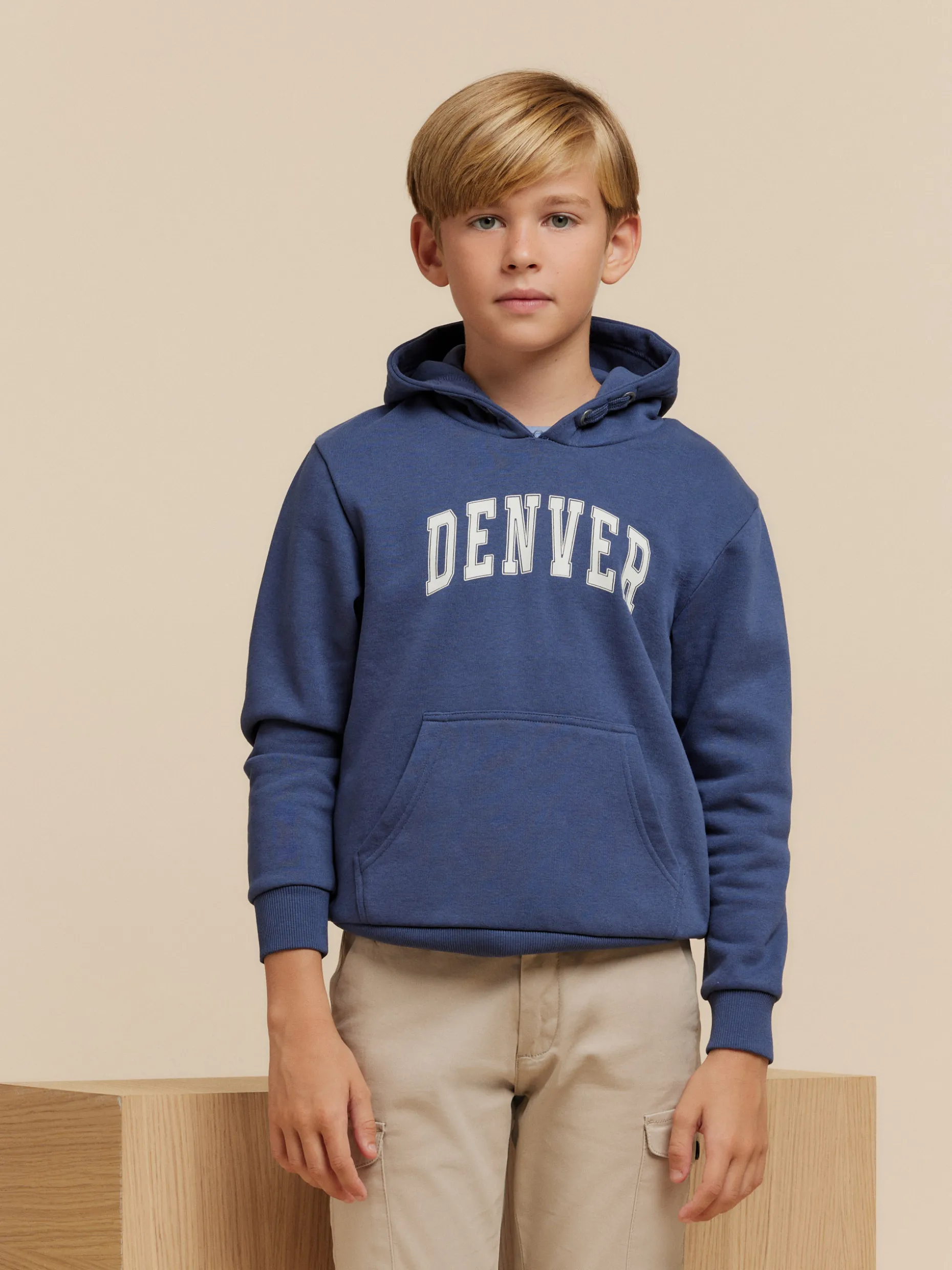 Felpa con Cappuccio Denver Junior - Collezione Alvaro Moreno in Super Promo | Comoda e Stilosa per Bambini | Sconti Imperdibili!