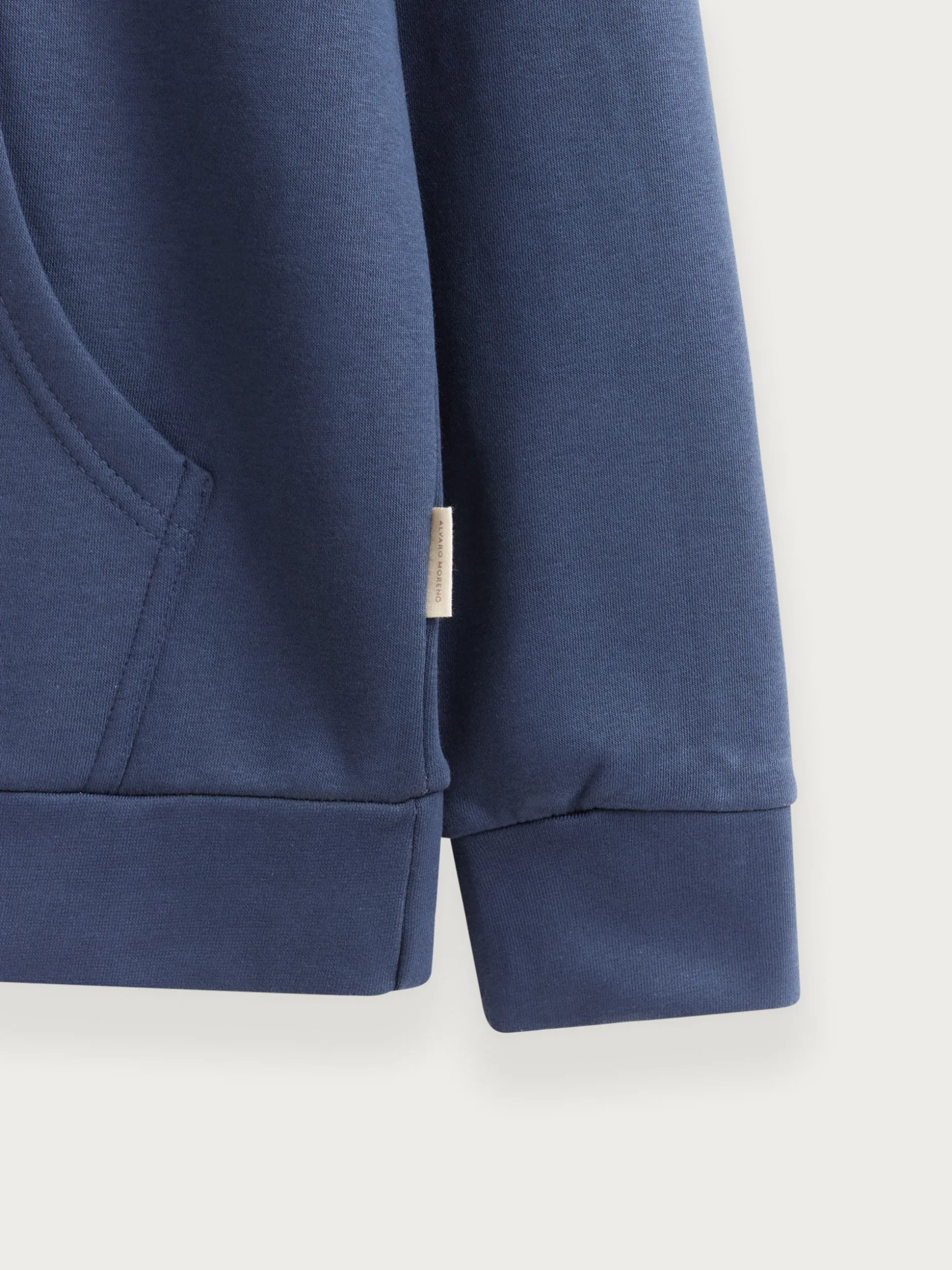 Felpa Con Cappuccio MISURI - Design Minimalista in Puro Cotone | Abbigliamento Casual Premium | Cappuccio Con Ricamo Detto | Collezione Autunno/Inverno | Negozio Ufficiale Alvaro Moreno