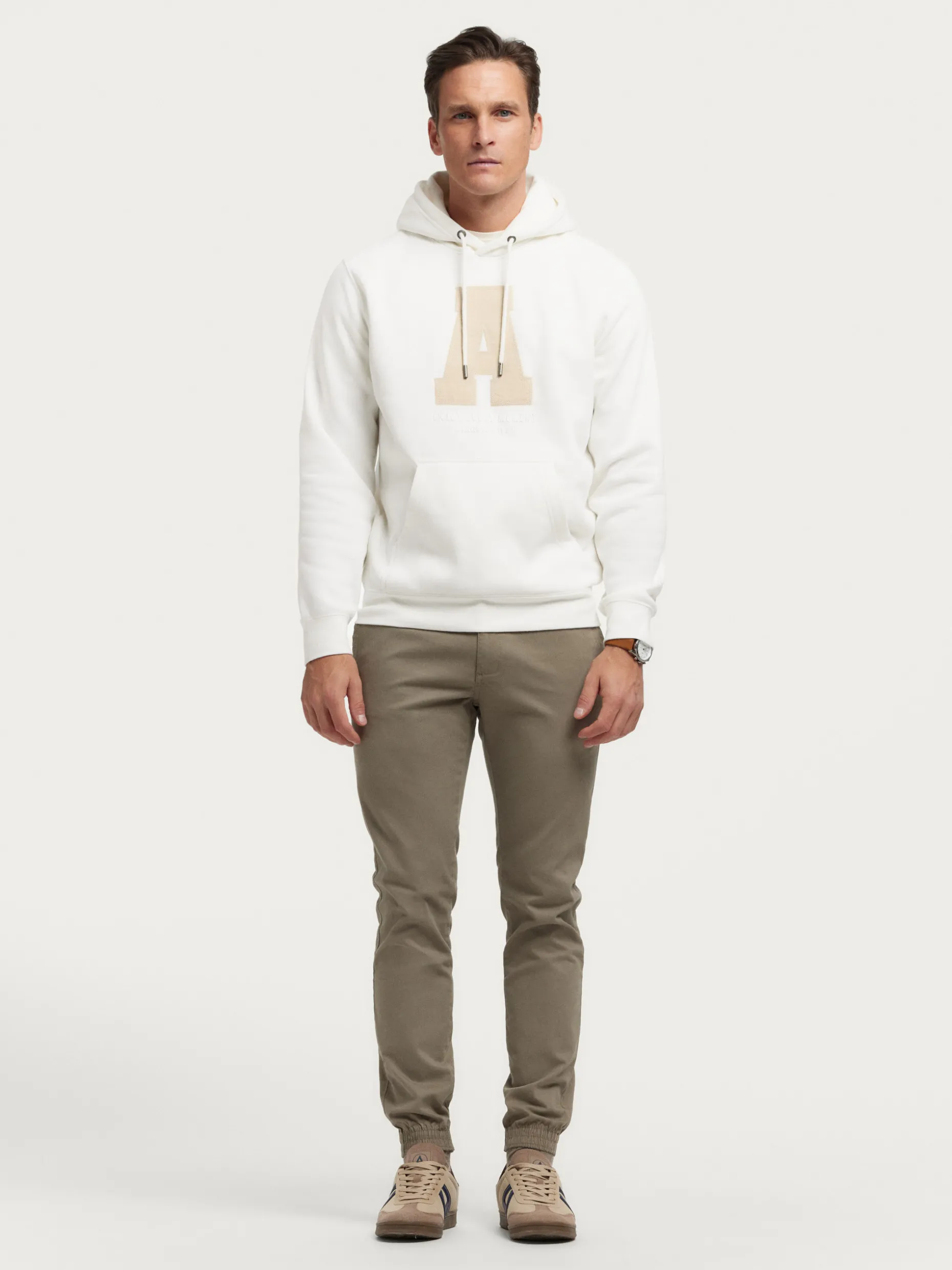 Felpa con Cappuccio Momento Urbano | Design Esclusivo di Álvaro Moreno | Ultima Collezione Autunno 2023