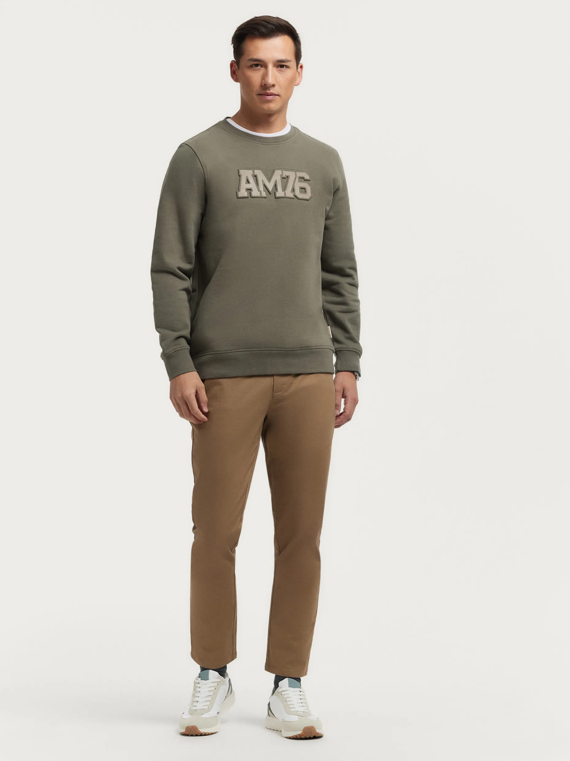 Felpa Unisex Premium con Cappuccio - Edizione Limitata Alvaro Moreno | Stile Streetwear Moderno & Confezione Esclusiva