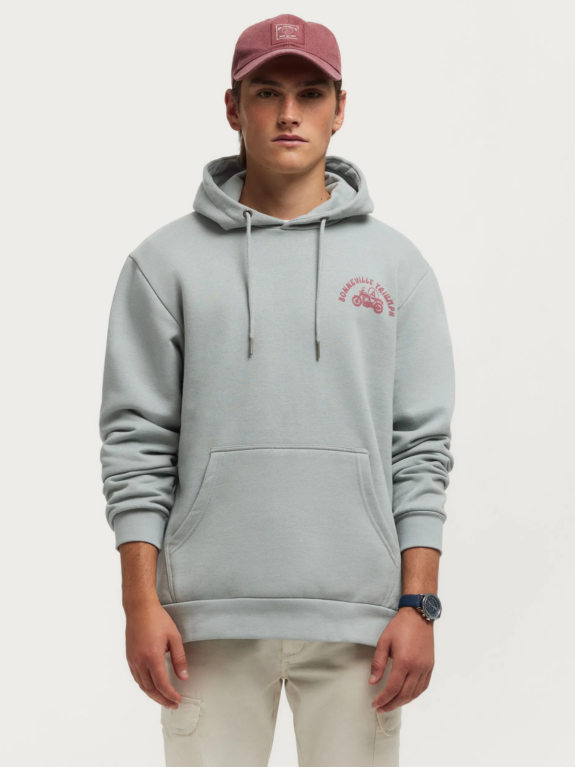 Felpa con Cappuccio Triumph - Moda Casual Uomo/Donna | Collezione Esclusiva Di Alvaro Moreno