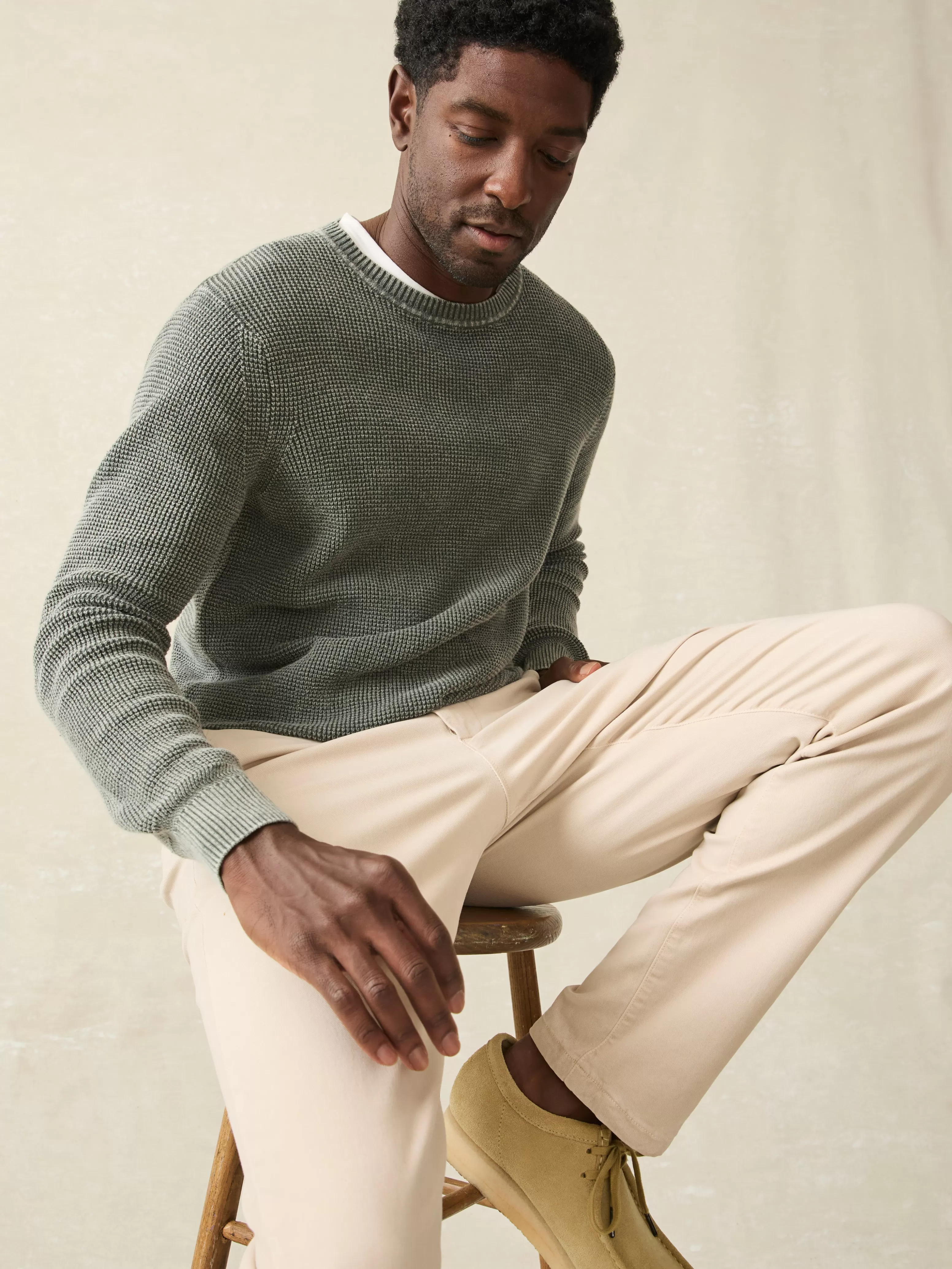 Maglione casual a giro in tonalità sole lavato, Faherty - Nuovo arrivo in collezione