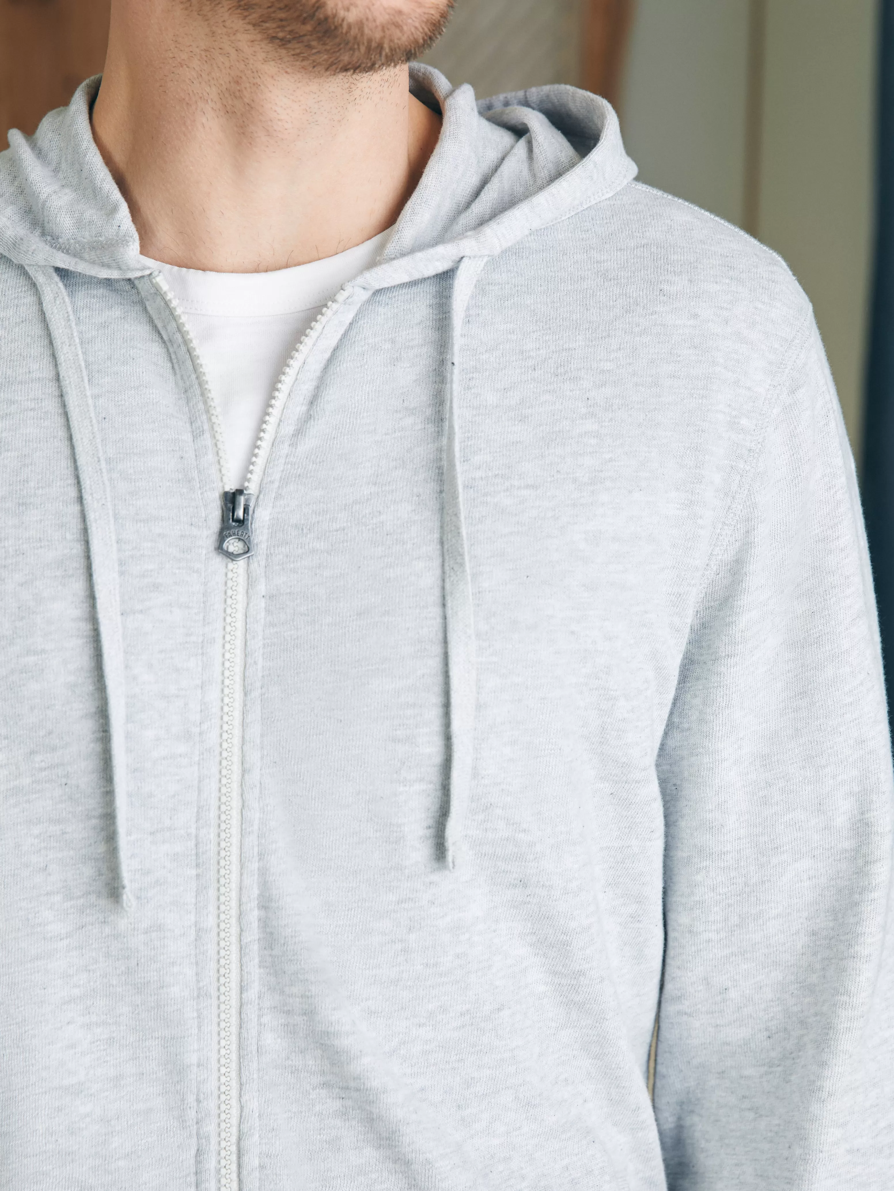 Felpa con Zip Lavato dal Sole - Trama Rustica in Offerta Imperdibile · Faherty Brand