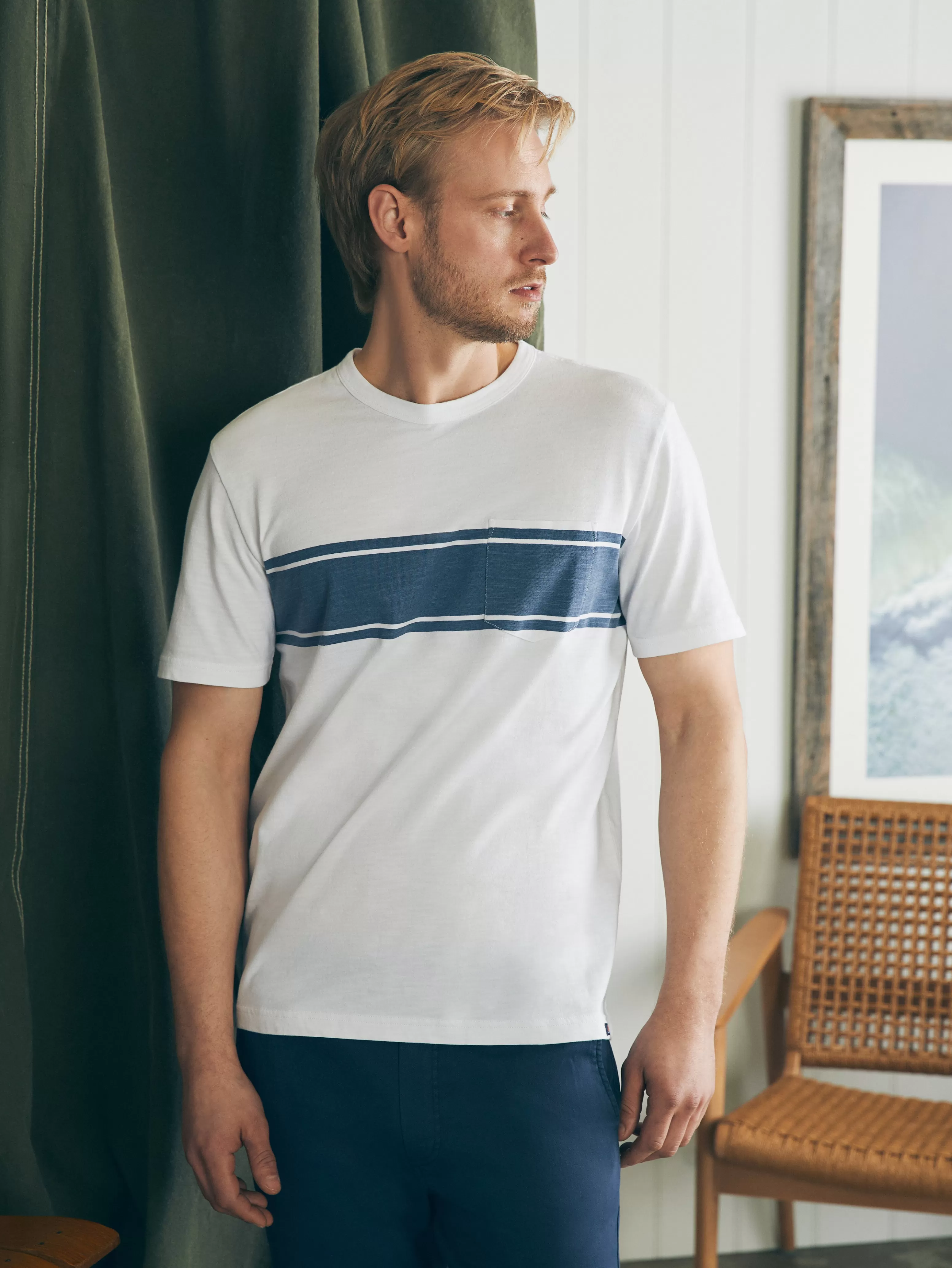 Faherty Brand: Maglietta Con Taschino a Righe Surf, Sbiadito Effetto Sole - Prezzo Conveniente Casual Stile Costiero