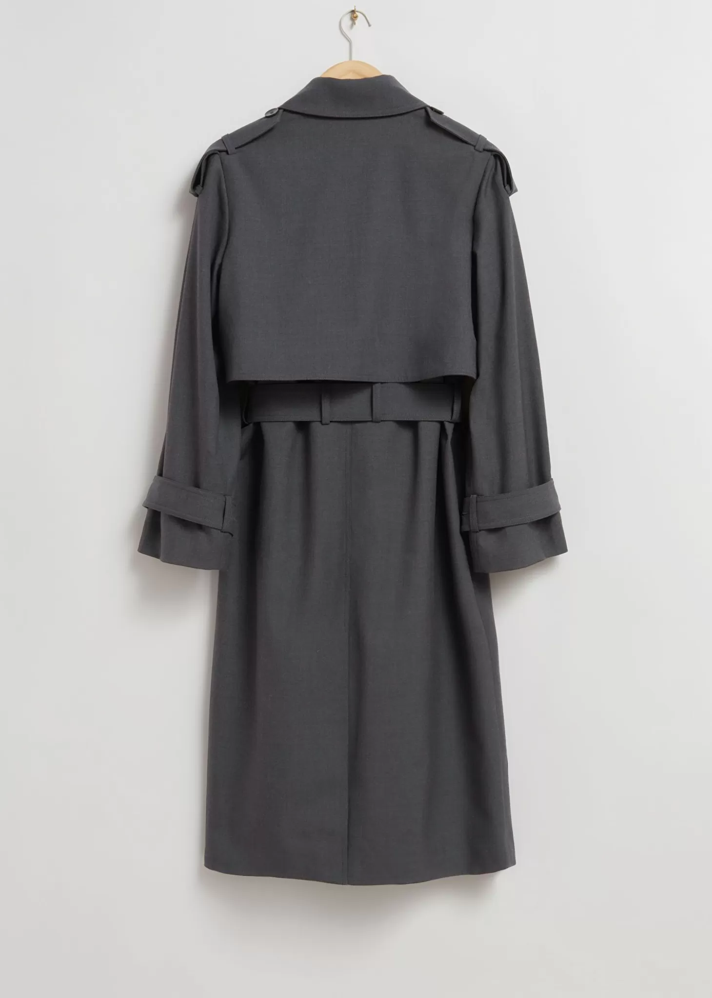 Trench Elegante con Cintura in Vita - Grigio Chiaro, Lunghezza Media | & Other Stories in Offerta

(：，，，，)