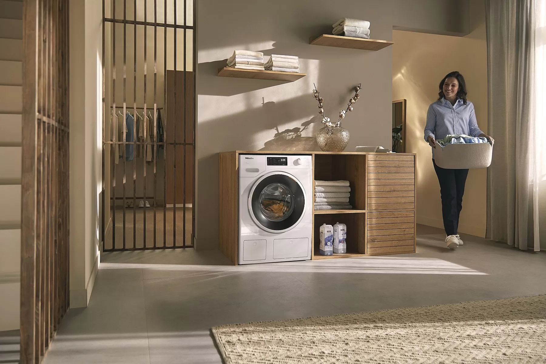 Lavatrice Professionale Miele WWED660WCS - Modello Frontale con Tecnologia Dosaggio Automatico (TDOS) per Prestazioni Silenziose