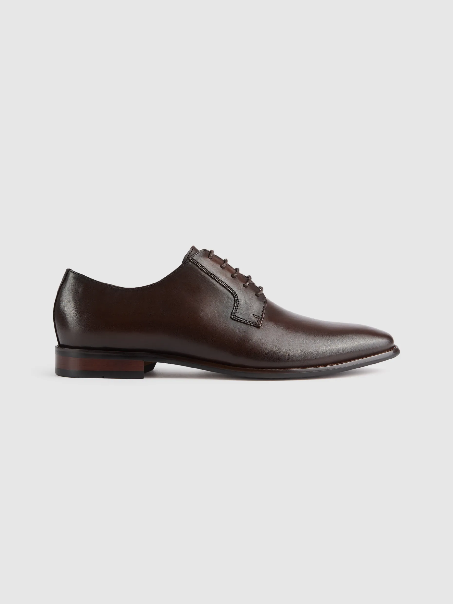 Scarpe Oxford Alvaro Moreno - Eleganti in Pelle Marrone, Design Classico e Confortevole